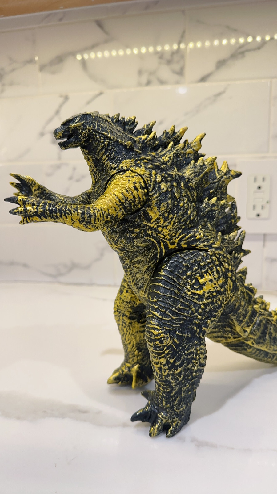 9" Bronze Gold Godzilla King of the Monster Action Figure Toy Bulk