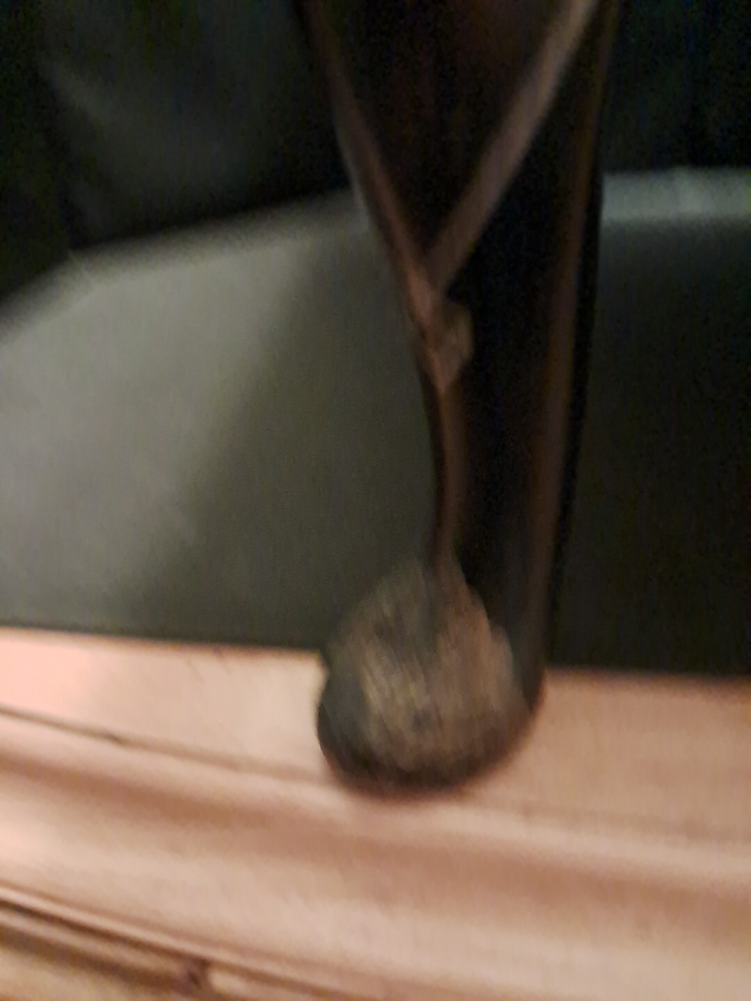 VINTAGE NEEDLEPOINT FLORAL DESIGN TOP WITH HAND PAINTED LEGS FOOTSTOOL