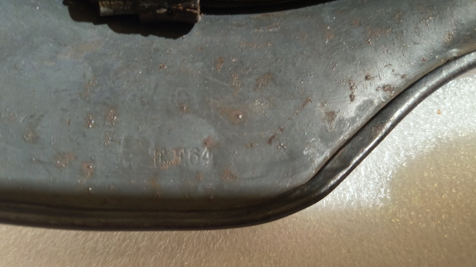 WW2 ~ M35 German Helmet ~ EF64 ~ w/ Liner