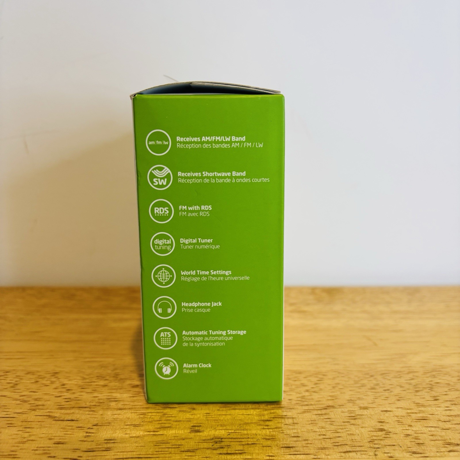 Eton Grundig Traveler III Edition Black Radio/AM/FM/LW/SW Alarm New Open Box