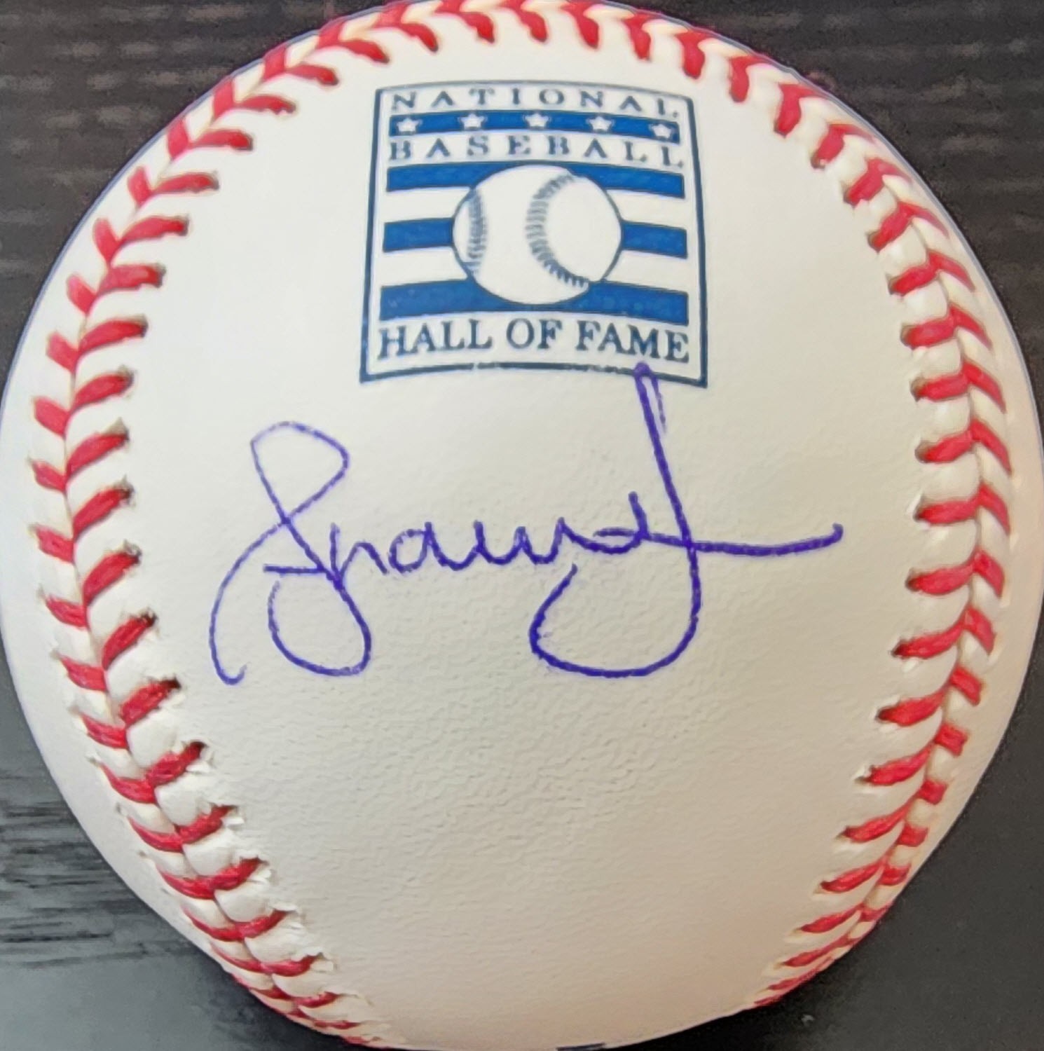 Andruw Jones Autographed HOF Baseball LOGO Beckett Witnessed