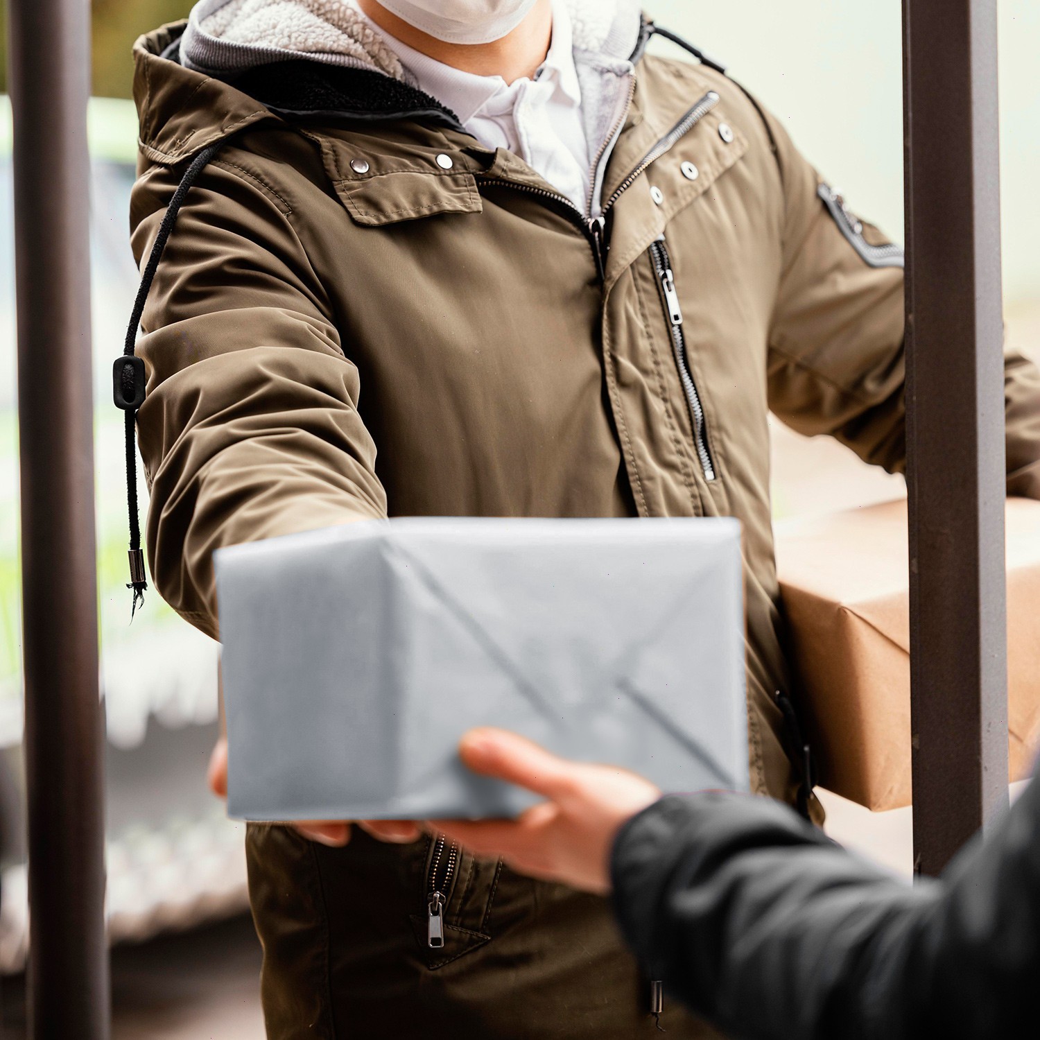 Poly Mailers Shipping Bags - 6x9 7.5x10.5 9x12 10x13 12x15.5 14x17 19x24 24x24