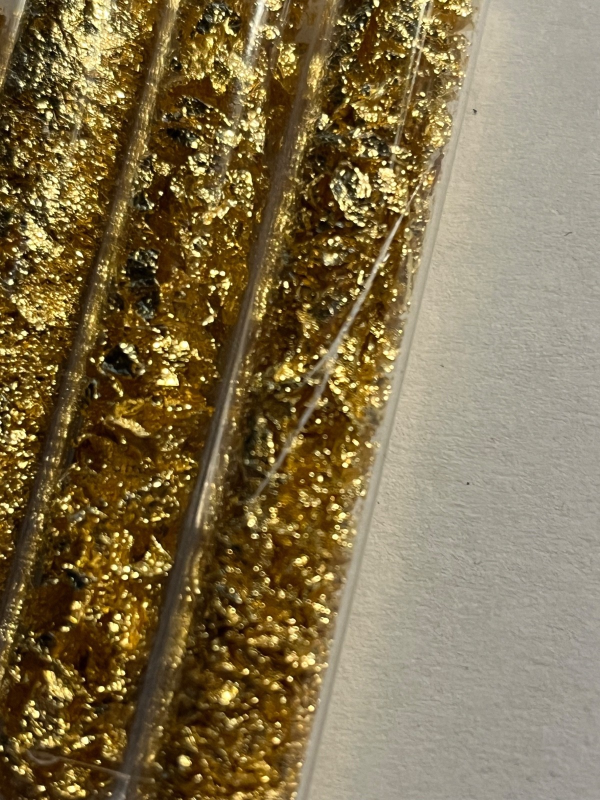 LOT OF 7 GOLD FLAKE VIALS - ARTS AND CRAFTS FLAKE - 7 VIALS TOTAL