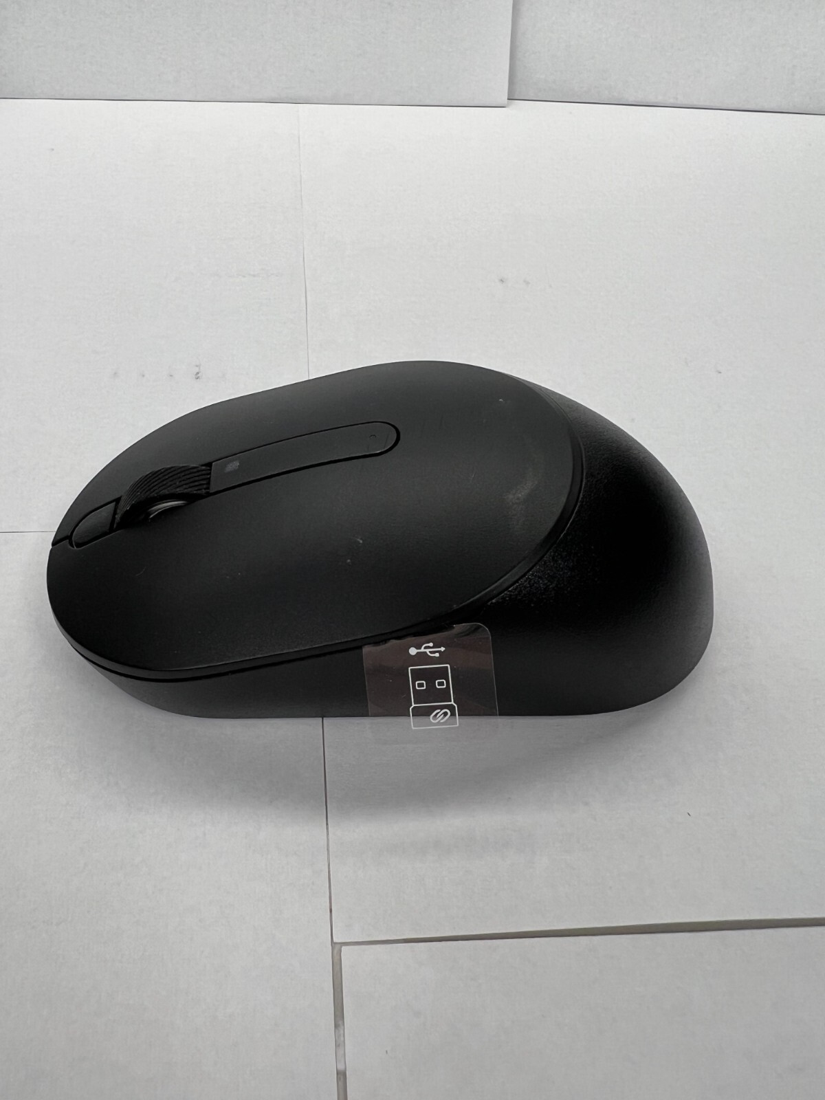 Dell Wireless Keyboard & Mouse Combo (with minor scratches)