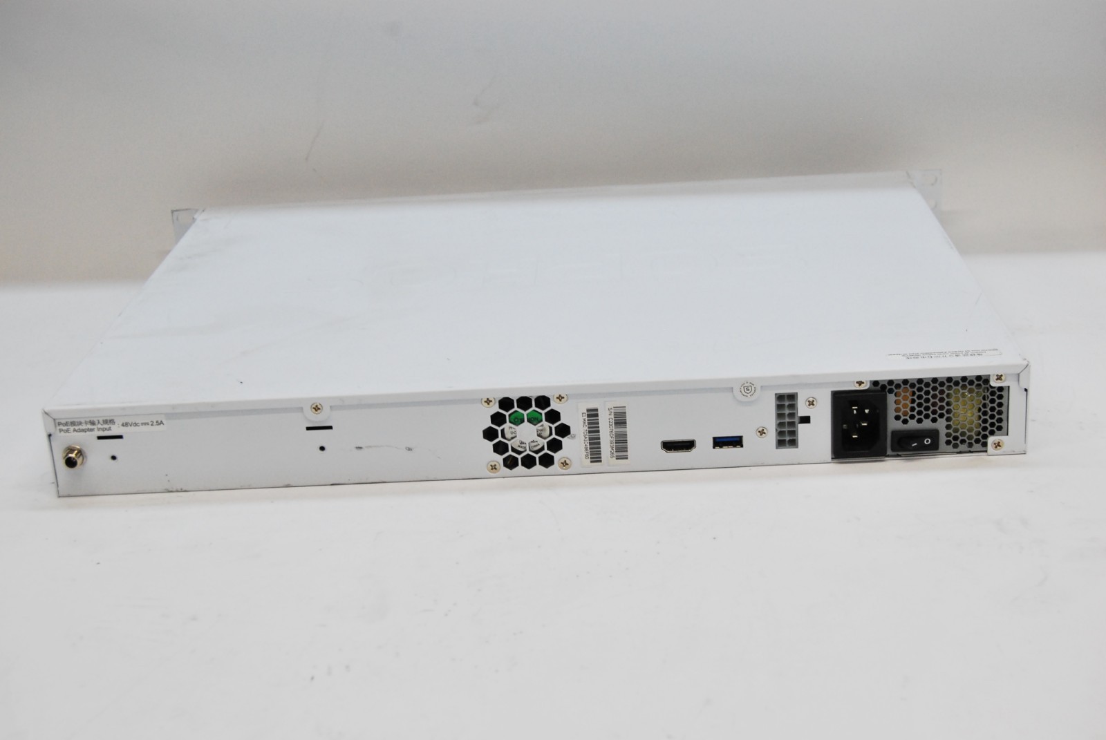 SOPHOS XG 210 REV 3 FIREWALL SECURITY T8-A7