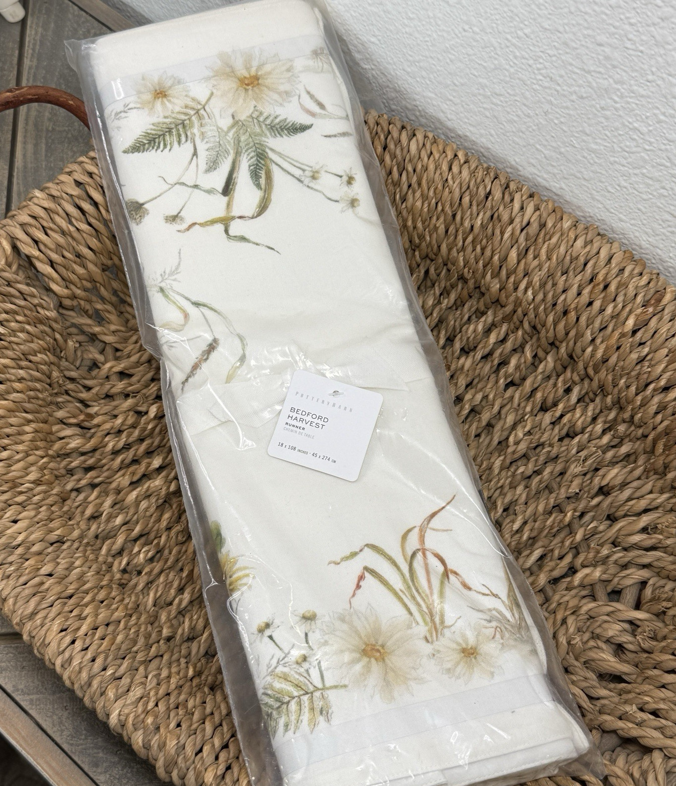 POTTERY BARN BEDFORD HARVEST COTTON/LINEN TABLE RUNNER ~ 18 X 108”