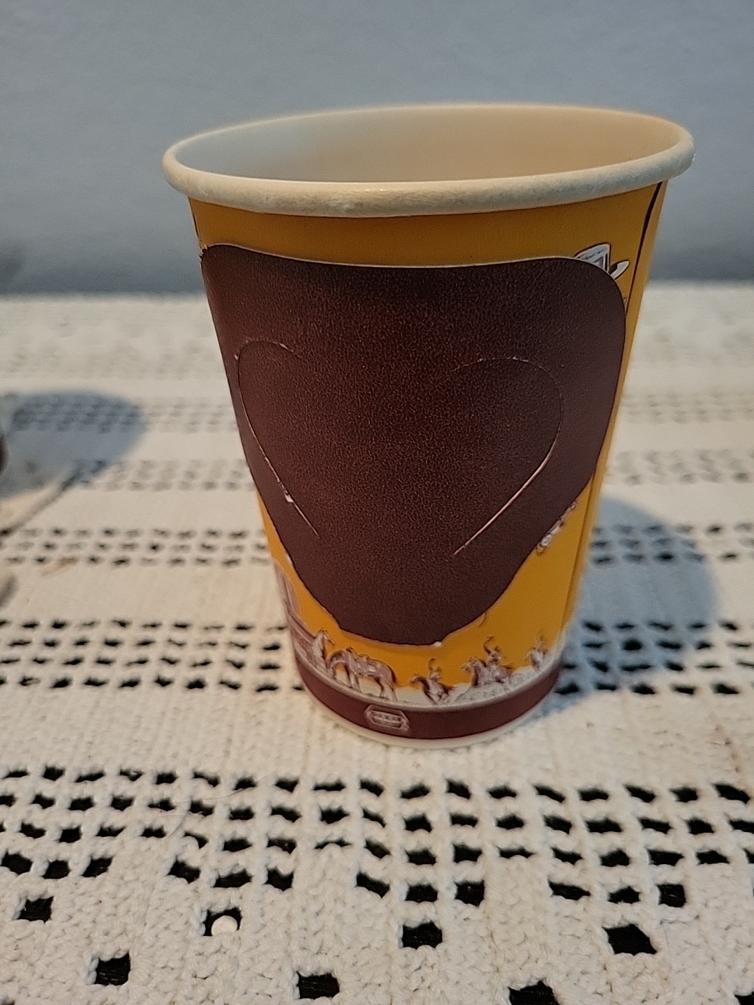 1950s Vintage 9oz Disposable Dixie Cups “Round-Up Design” - 4 Cups Handles