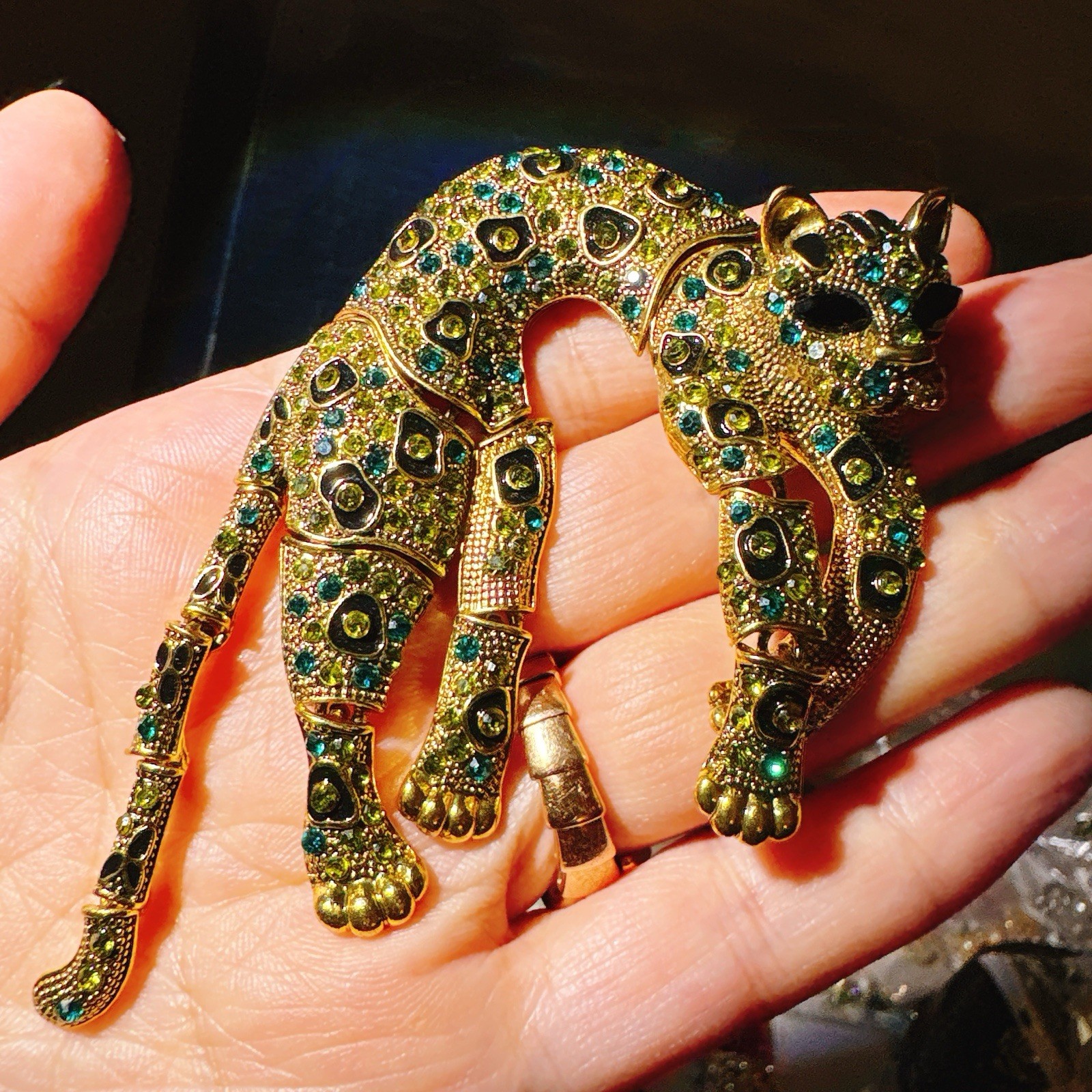 Vintage Hyperbole Rhinestones Large Tiger leopard Shoulder Decor Brooches Gift