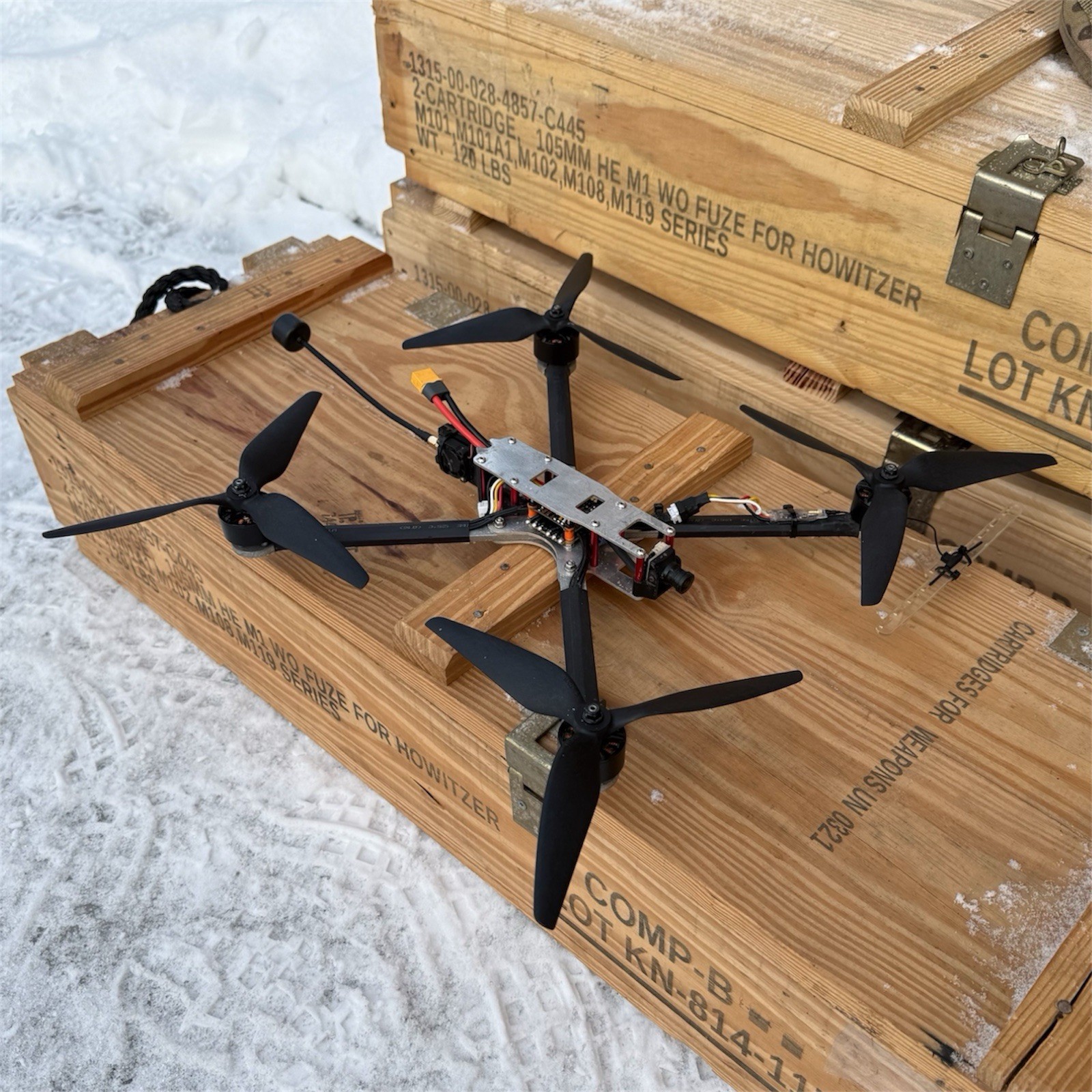 Russian FPV Drone Kamikaze/ Ukraine War/ VT-40/ Ready to fly!