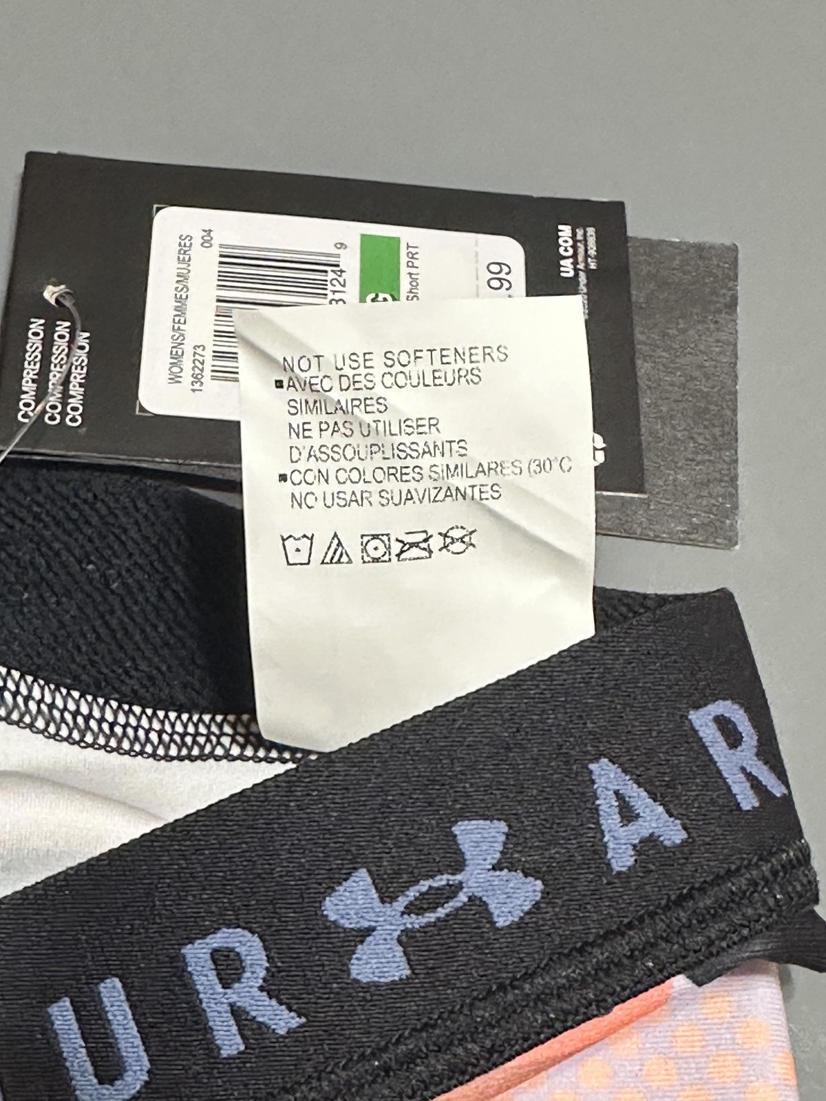 Under Armour Compression Bike Shorts Womens Large Geo Print NWT Activewear