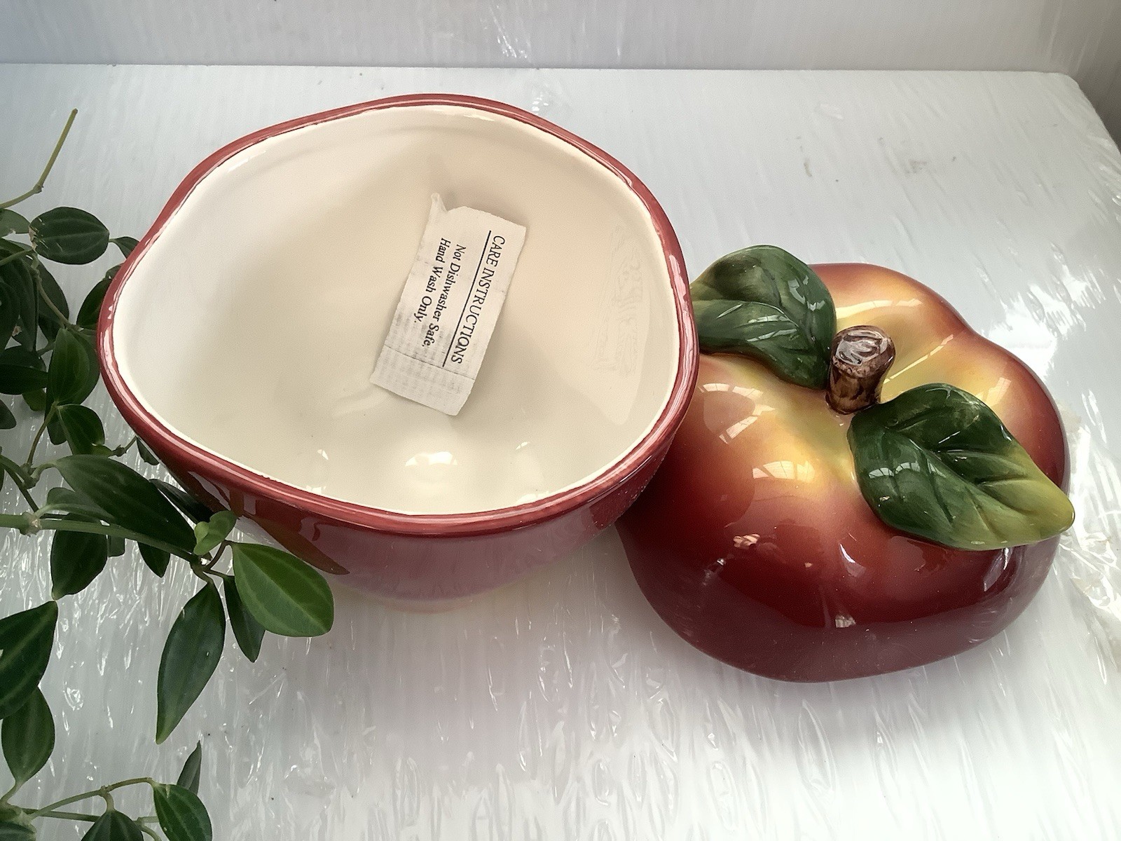 Ceramic Apple Cookie Jar Canister w Lid Red Kitchen Decor 6” New In Box