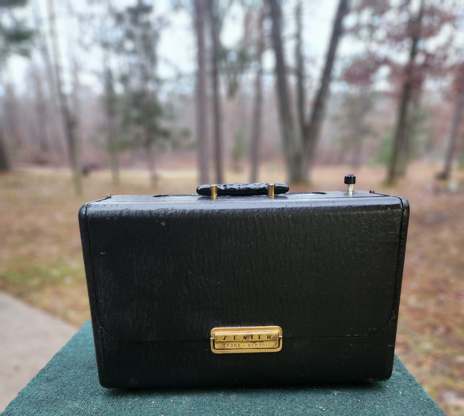 Mid-Century ZEINTH TRANSOCEANIC Multi-Band Radio ~ Model B600 ~ 1959/1962