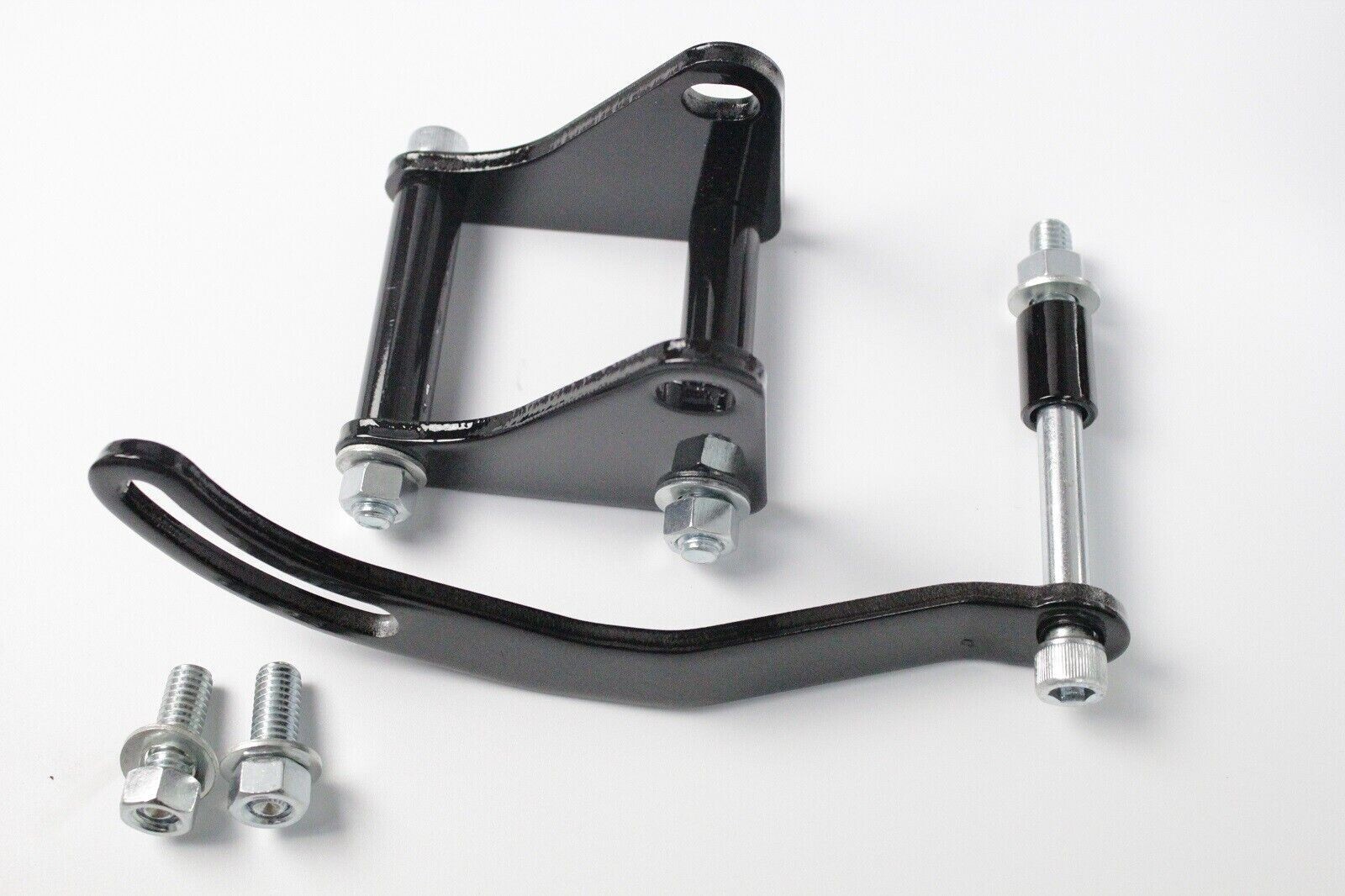 SB Chevy Black Saginaw Power Steering Pump & Bracket & Pulley Kit SBC 350 327