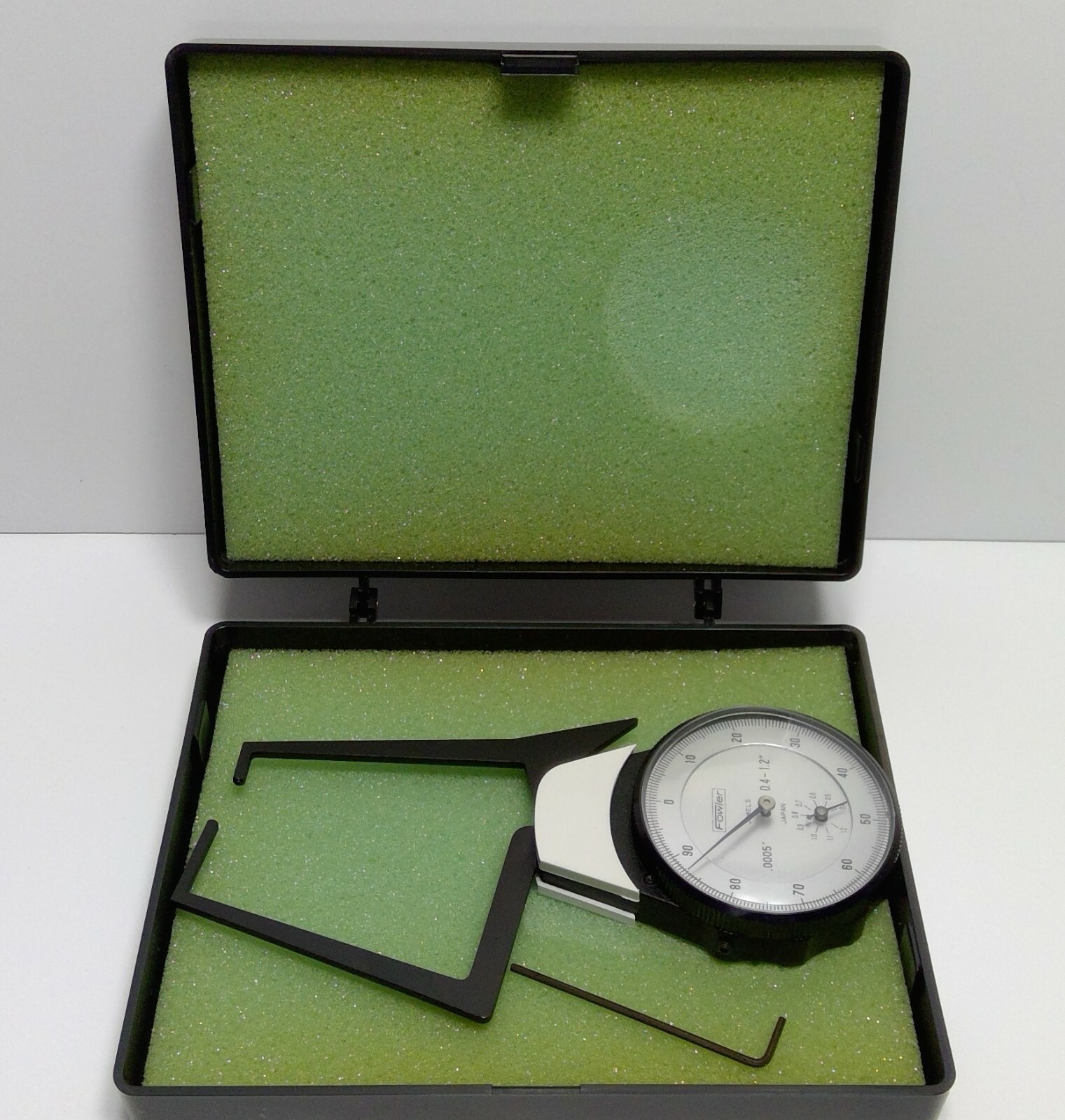 Fowler .4-1.2" Deluxe External Dial Caliper Gage 52-554-202   **SALE 50% OFF**