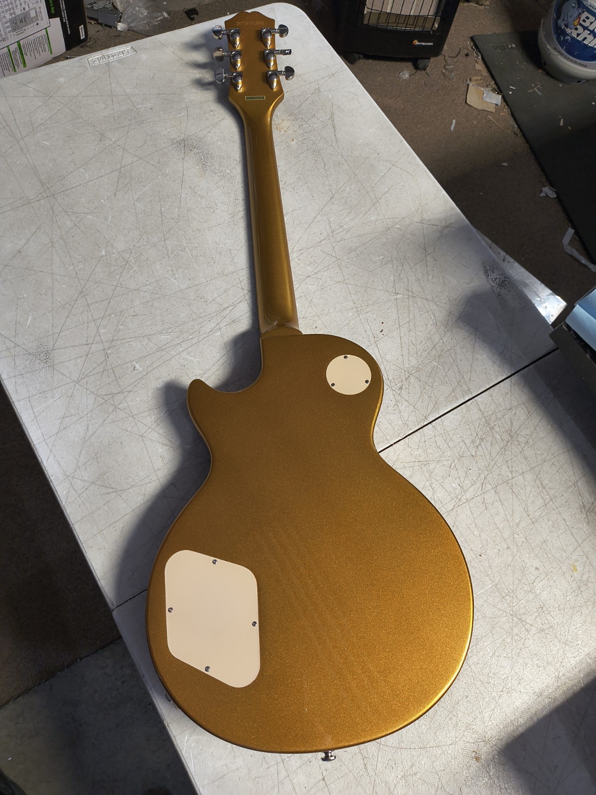 Epiphone Les Paul Modern Pro Electric Guitar - Metallic Gold, cracked, read all