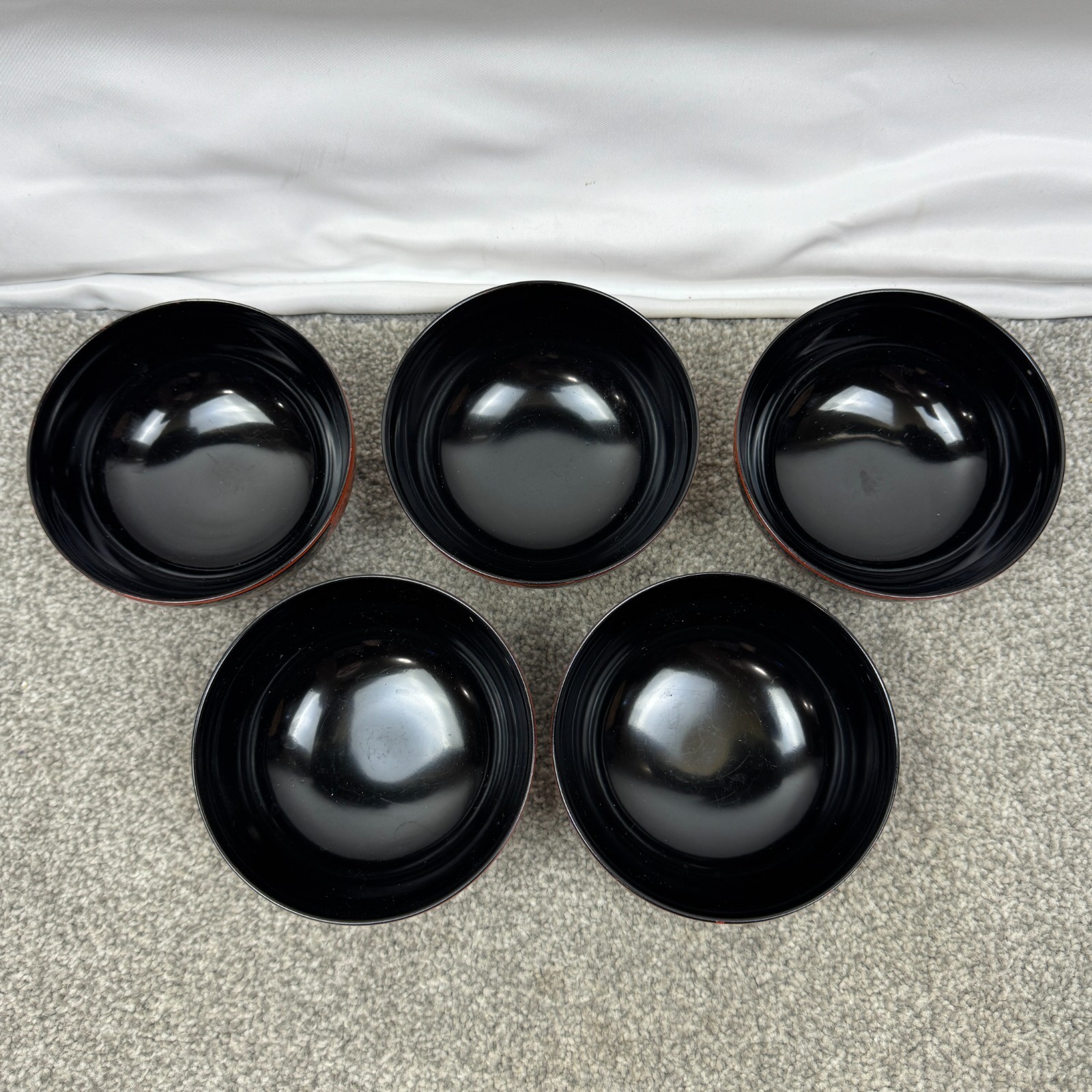5 Showa Period Wajima-Nuri Owan Serving Bowls 3 Lids & Lacquered Wood Tray Japan
