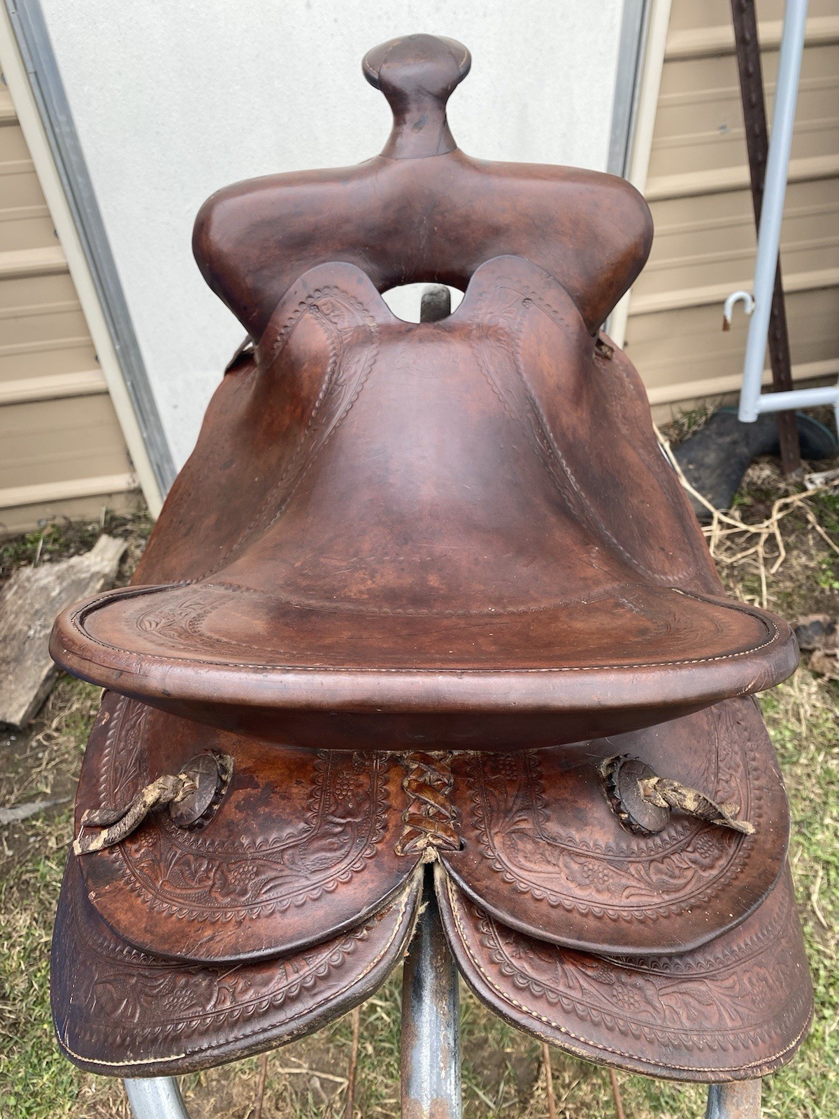 Antique/Vintage 14.5" Texas Tanning Mfg / TexTan slick seat Western saddle