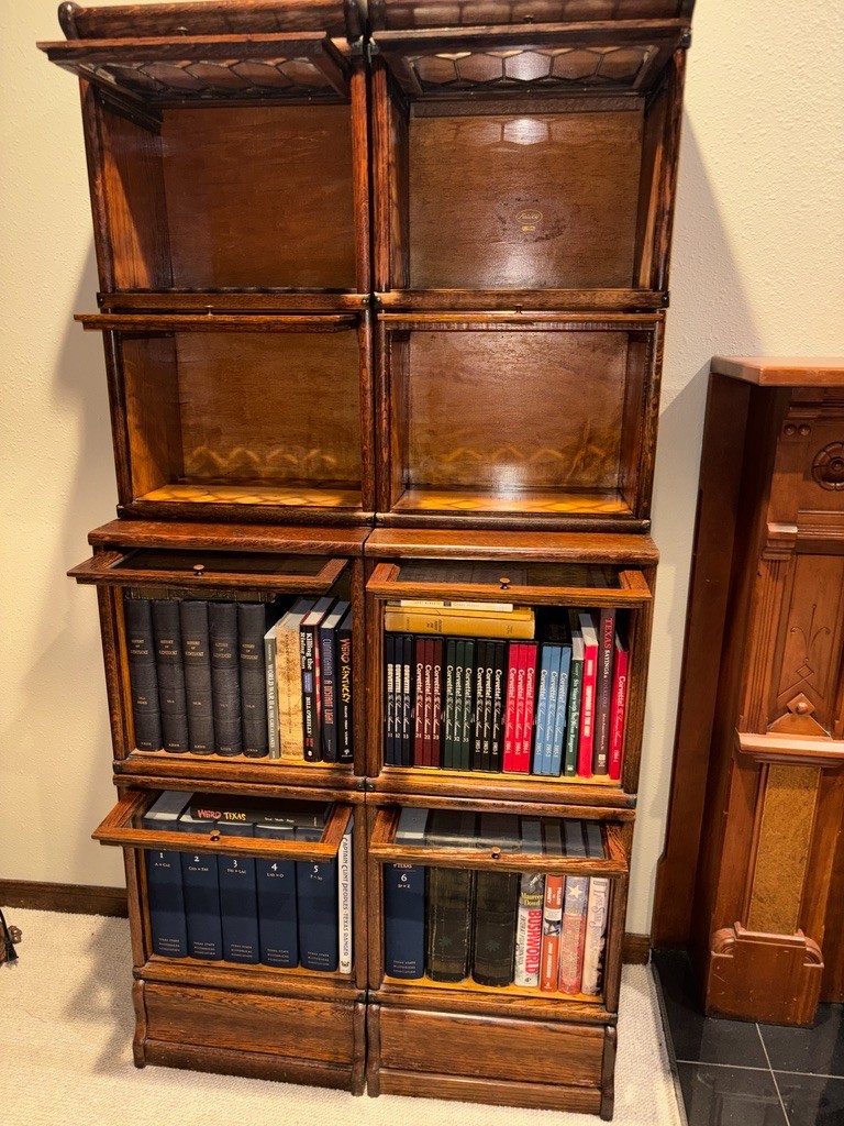 Macey-Wernicke 8 Stack 1/2 Size Oak Bookcase Original Finish Leaded Doors