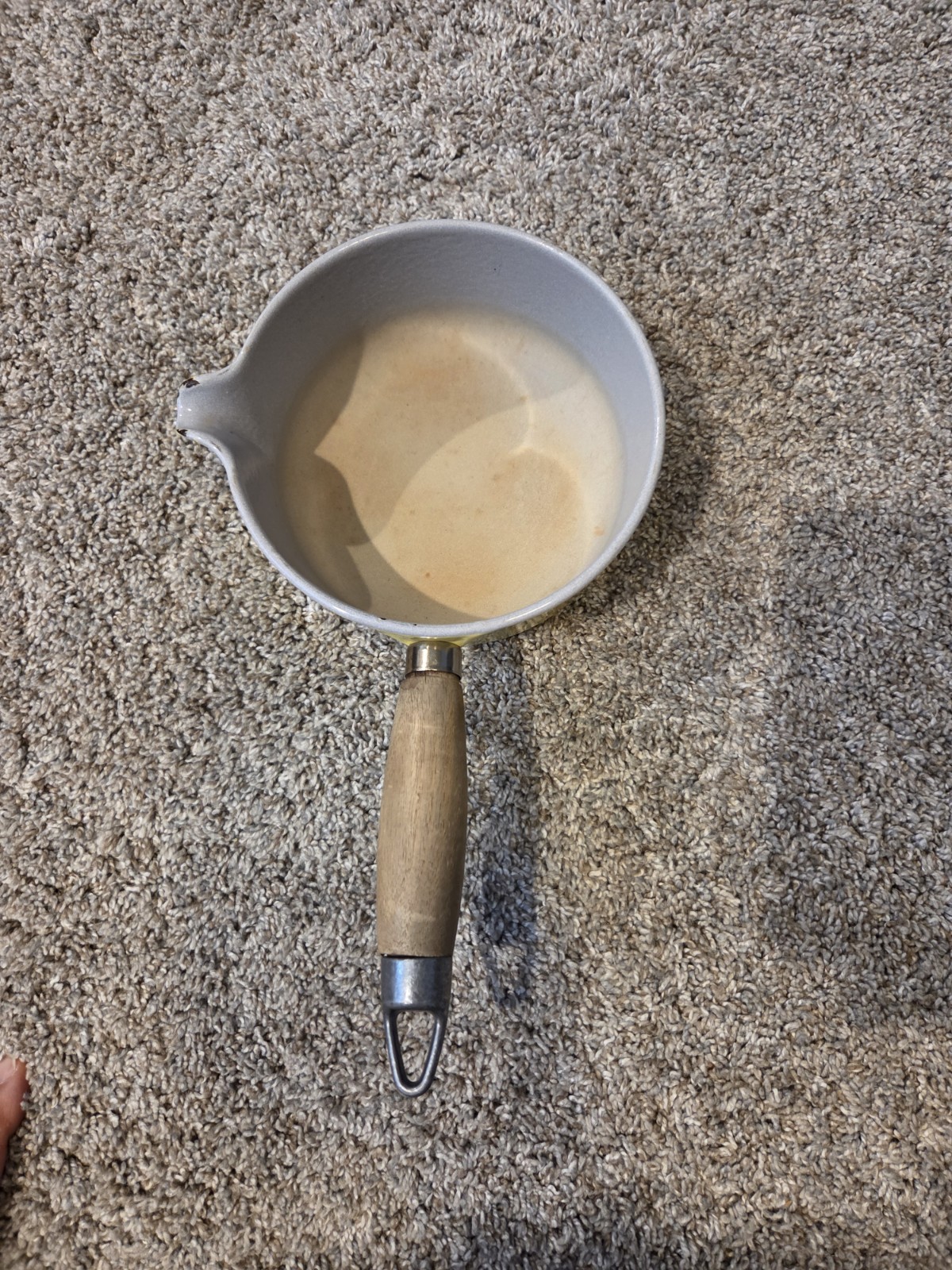 Vintage Enamelware Over Cast Iron Yellow Saucepan With Spout & Wooden Handle MCM
