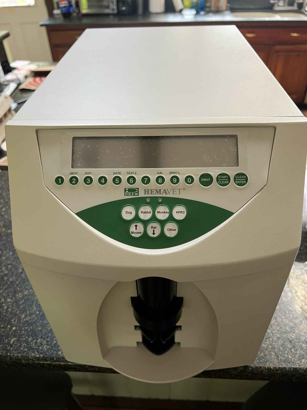 Drew Scientific Mascot Hemavet 950 Multi-Species Hematology Analyzer