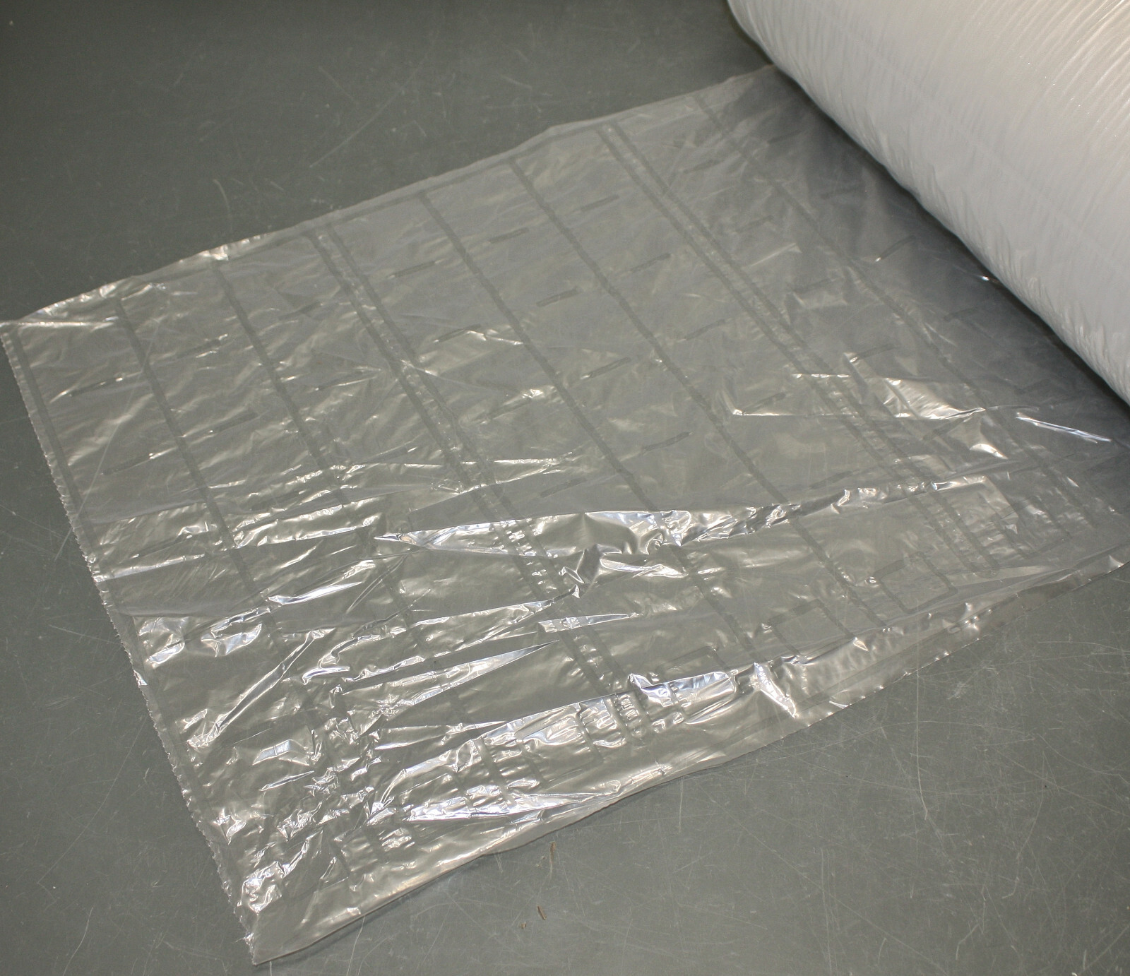 Pregis AirSpeed Inflatable Cushion Barrier 4078184, 1" x 17" x 1500ft Roll HC-12