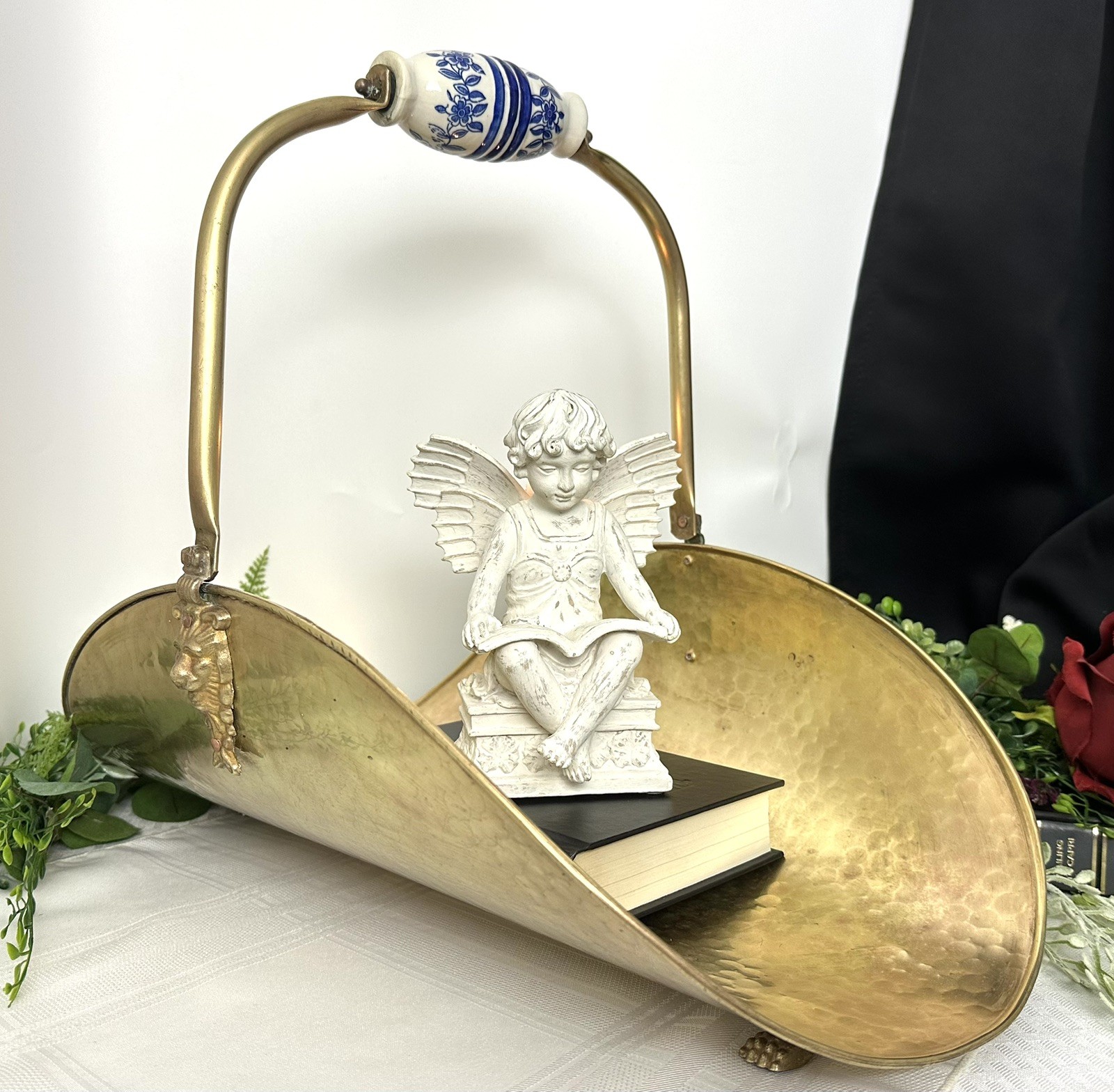 Vintage Brass Fireplace Log Holder Lion Paw Feet Delft Blue Handle Large