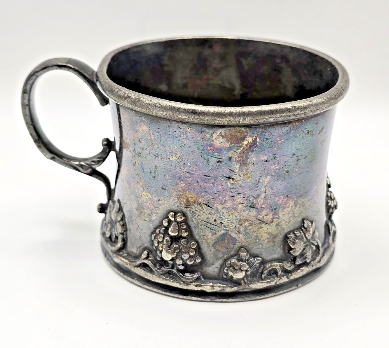 Antique Barbour Silver Co Quadruple Plated 260 Victorian Floral Fruit Cup Mug