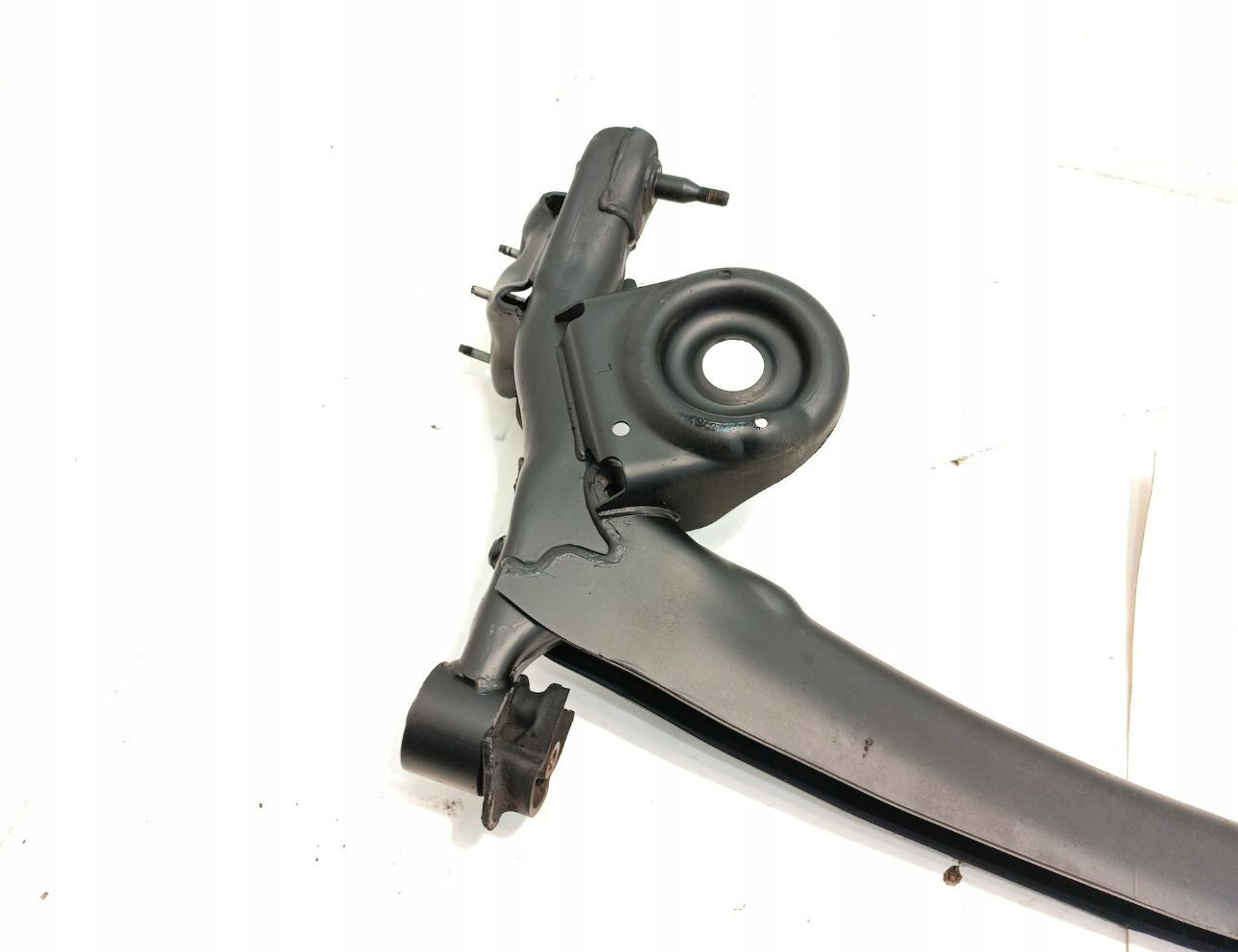 2004-2010 Toyota Sienna Rear Loaded Axle Torsion Beam - 4WD / 2WD 42110-08040