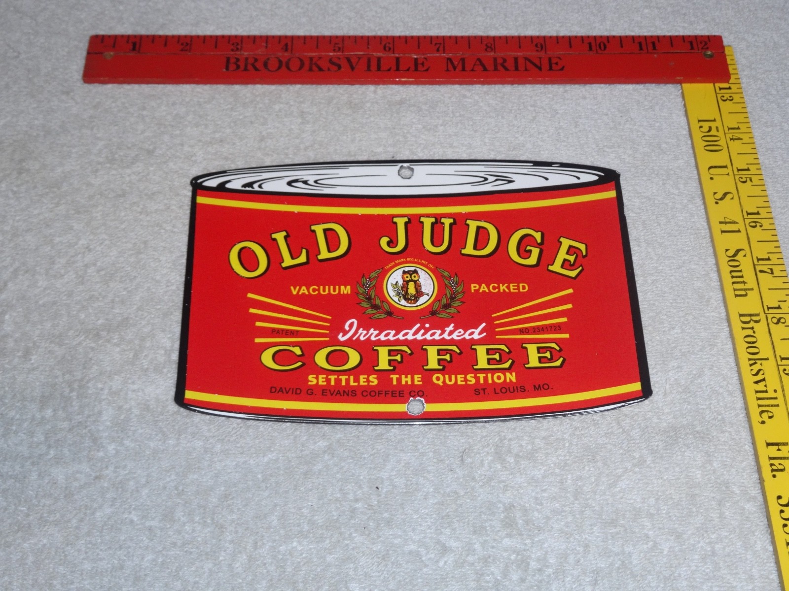 VINTAGE OLD JUDGE COFFEE CAN +OWL 7 3/4" PORCELAIN METAL SODA, GASOLINE OIL SIGN