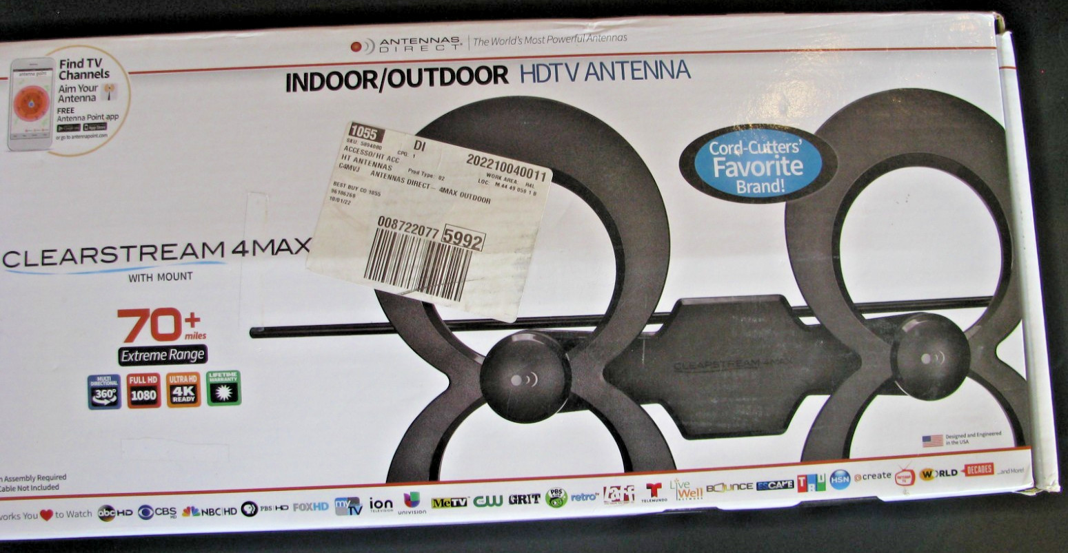 Antennas Direct - ClearStream 4MAX Indoor/Outdoor HDTV Antenna