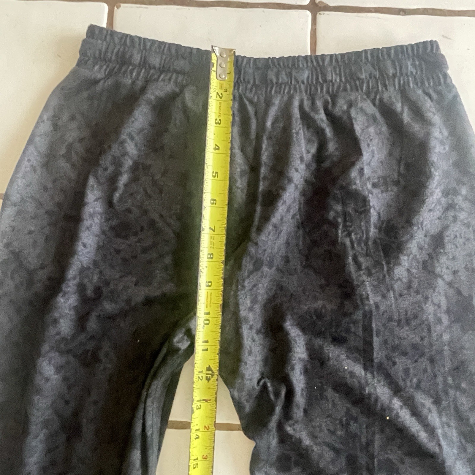 Vuori Pants Womens Small Performance Jogger Dark Gray Lounge Sweatpants Athletic