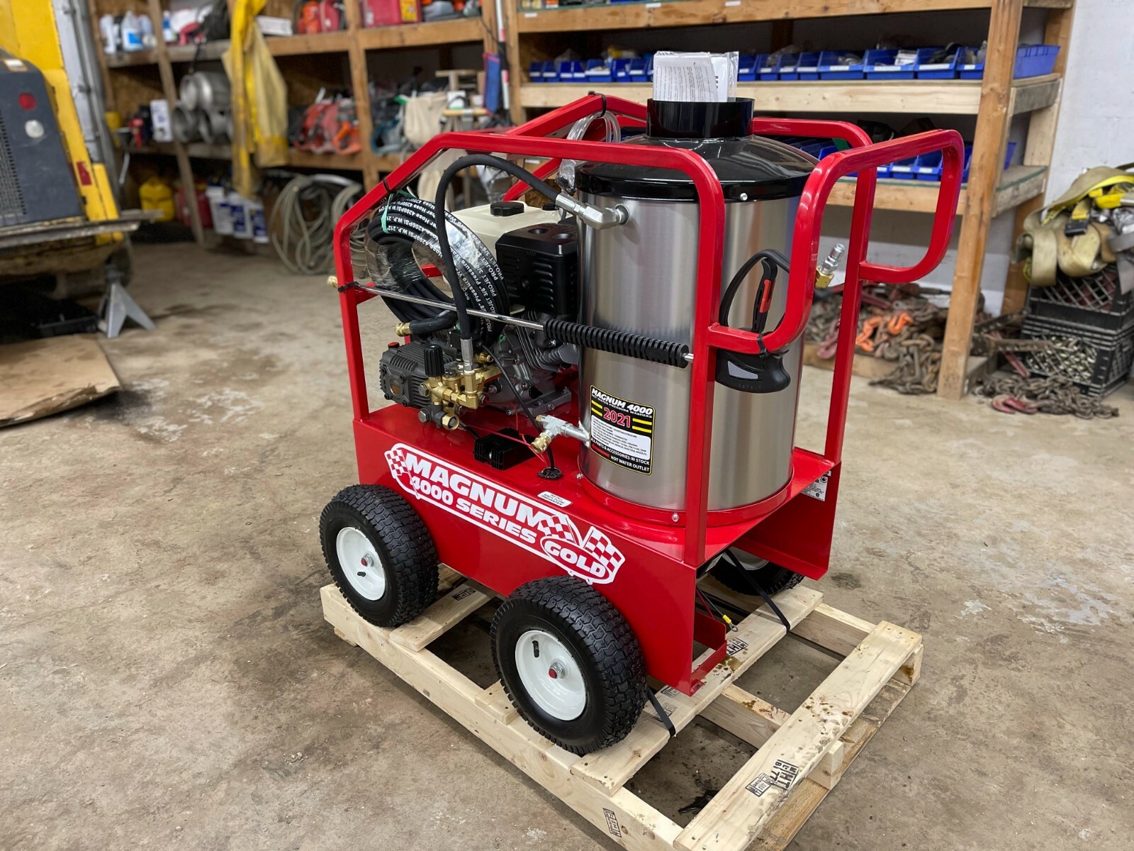 NEW - 2024 Easy-Kleen Magnum 4000 Series Hot Water Pressure Washer Diesel Burner