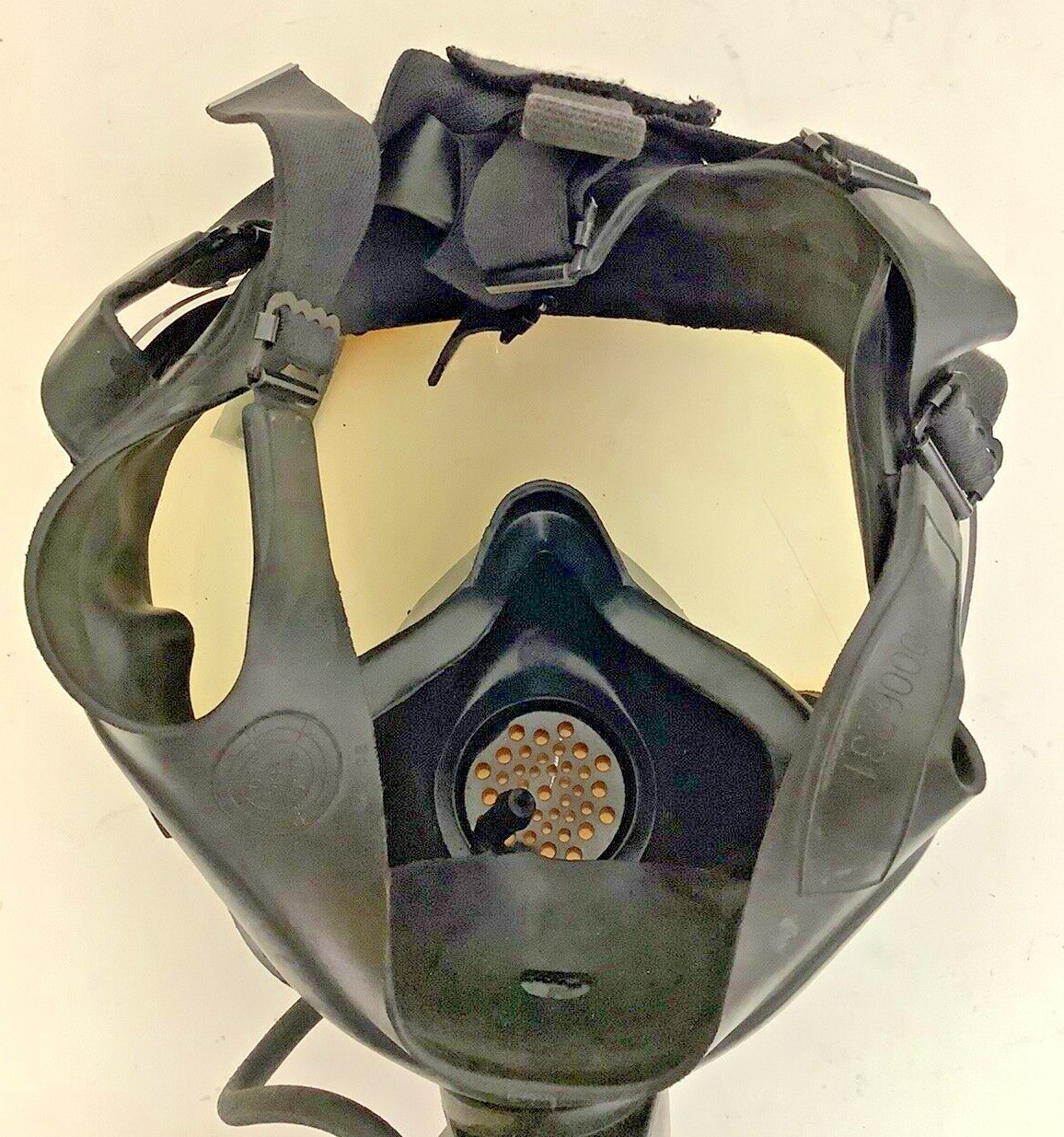 MSA Millennium Full Face Gas Mask CBRN Riot Control Size Medium w/ Backpack