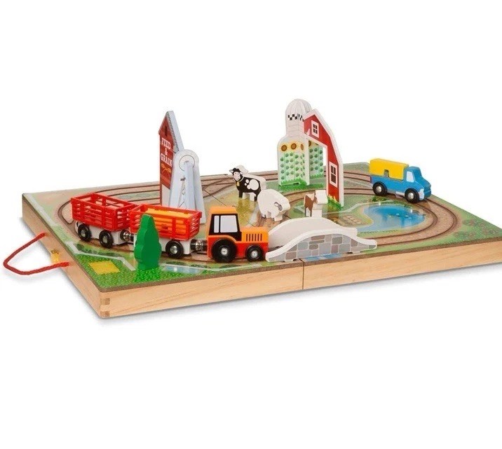 Melissa & Doug Wooden Take-Along Farm 17-Pieces Portable New