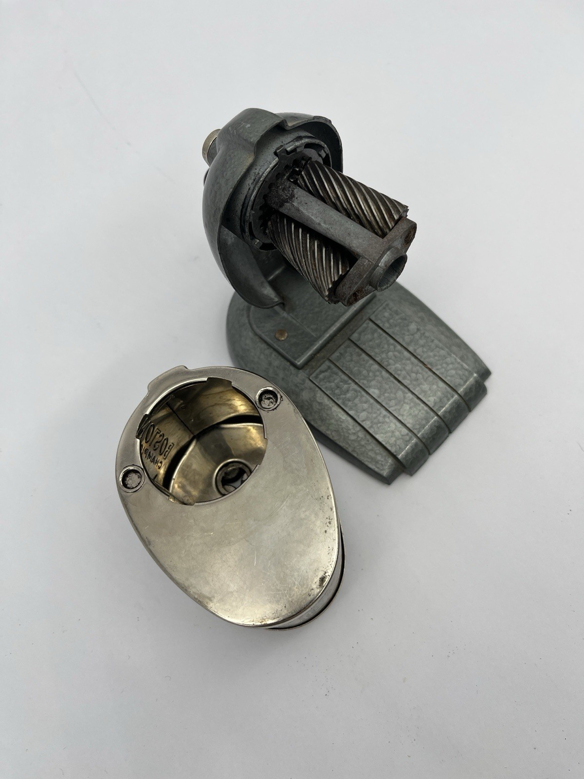 Boston Champion Pencil Sharpener Hand Crank Desk Top Pinch Feed VTG Retr 1960's