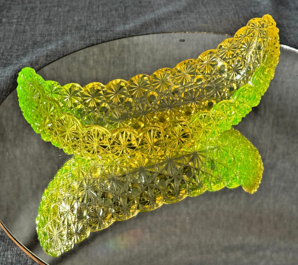 Antique Barbour Brothers Quadruple plate Castor Button & Bows Daisy Canoe Bowl