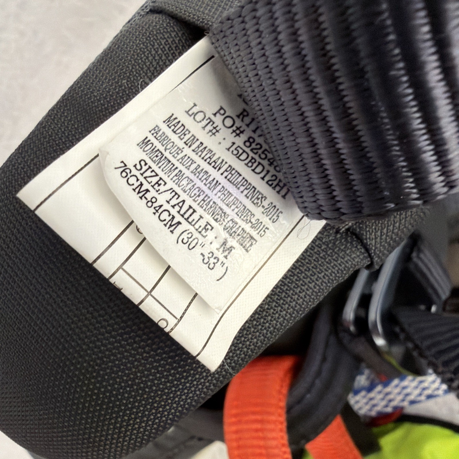 Black Diamond Momentum Harness With Chalk Bag Bundle / Men’s Med