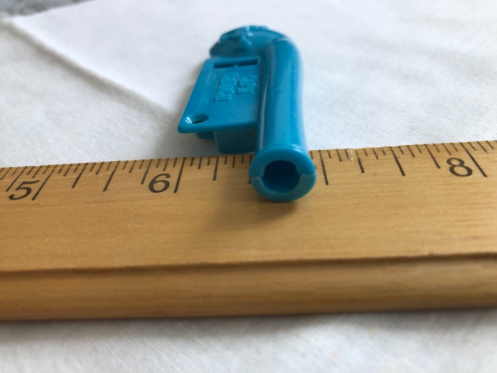 VINTAGE CAP'N CRUNCH BO'SUN WHISTLE BLUE CEREAL PREMIUM 1960'S RARE