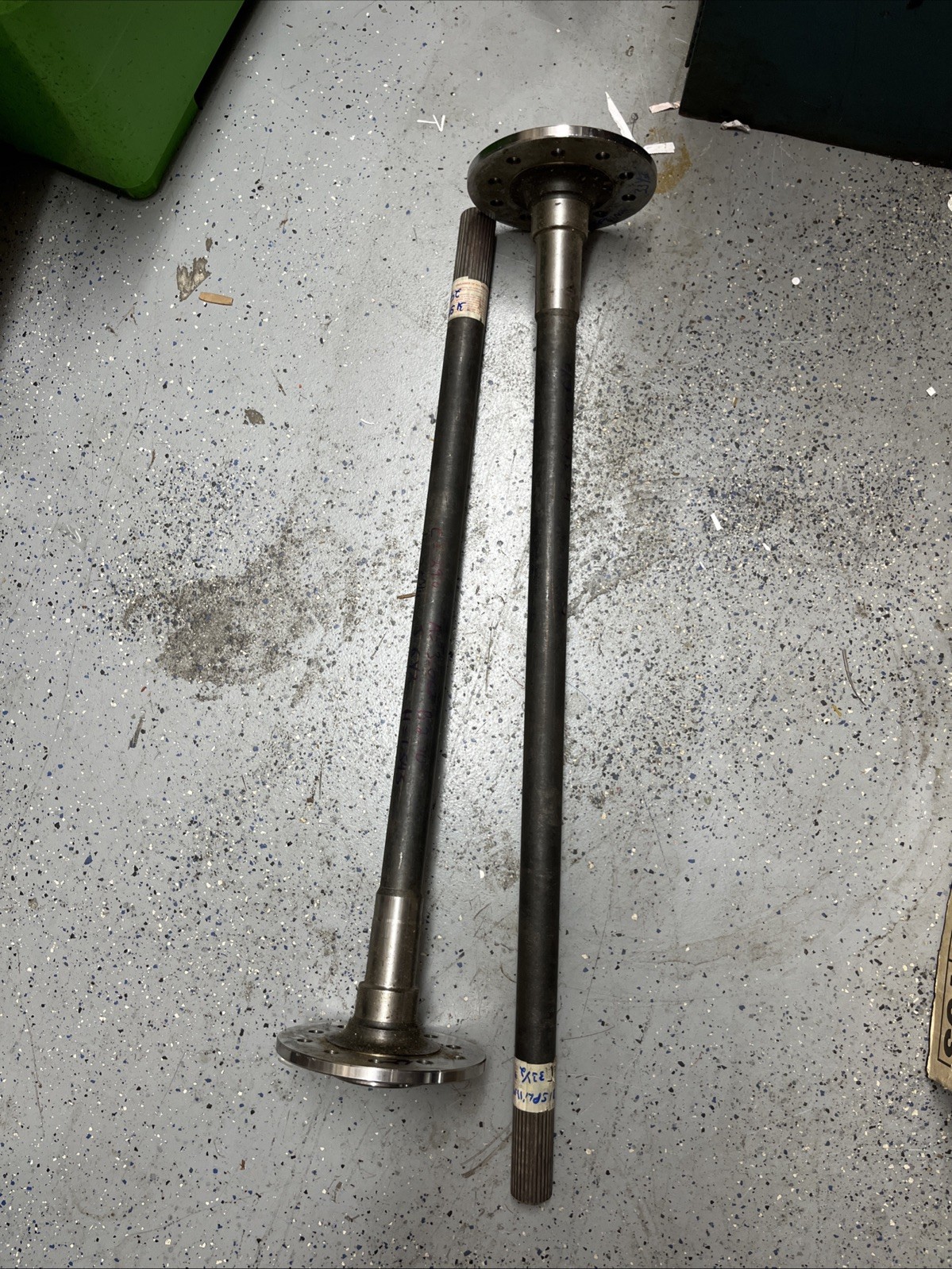 Moser Axel 31 Spline 33.5 Long & 29” Long 1/2 Stud Both 5 X 4.5 & 5x 4.75 A=3.06