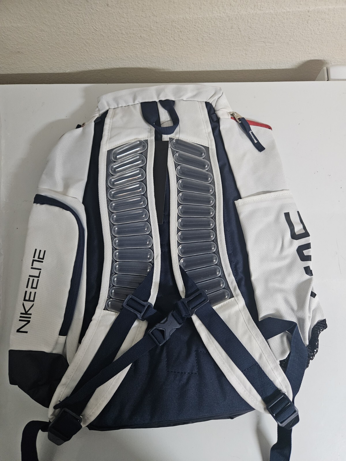 Nike Hoops Elite Pro USA Basketball Team Men’s Backpack Black Red