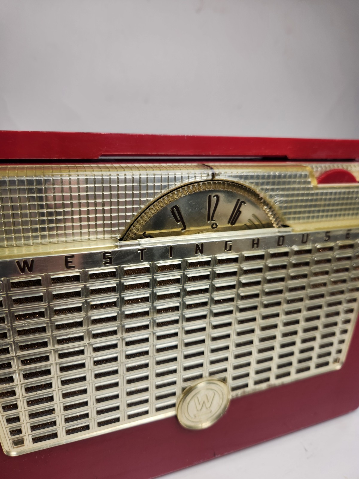 Vintage Westinghouse H409P4 Red Portable Tube Radio Mid Century Atomic Retro