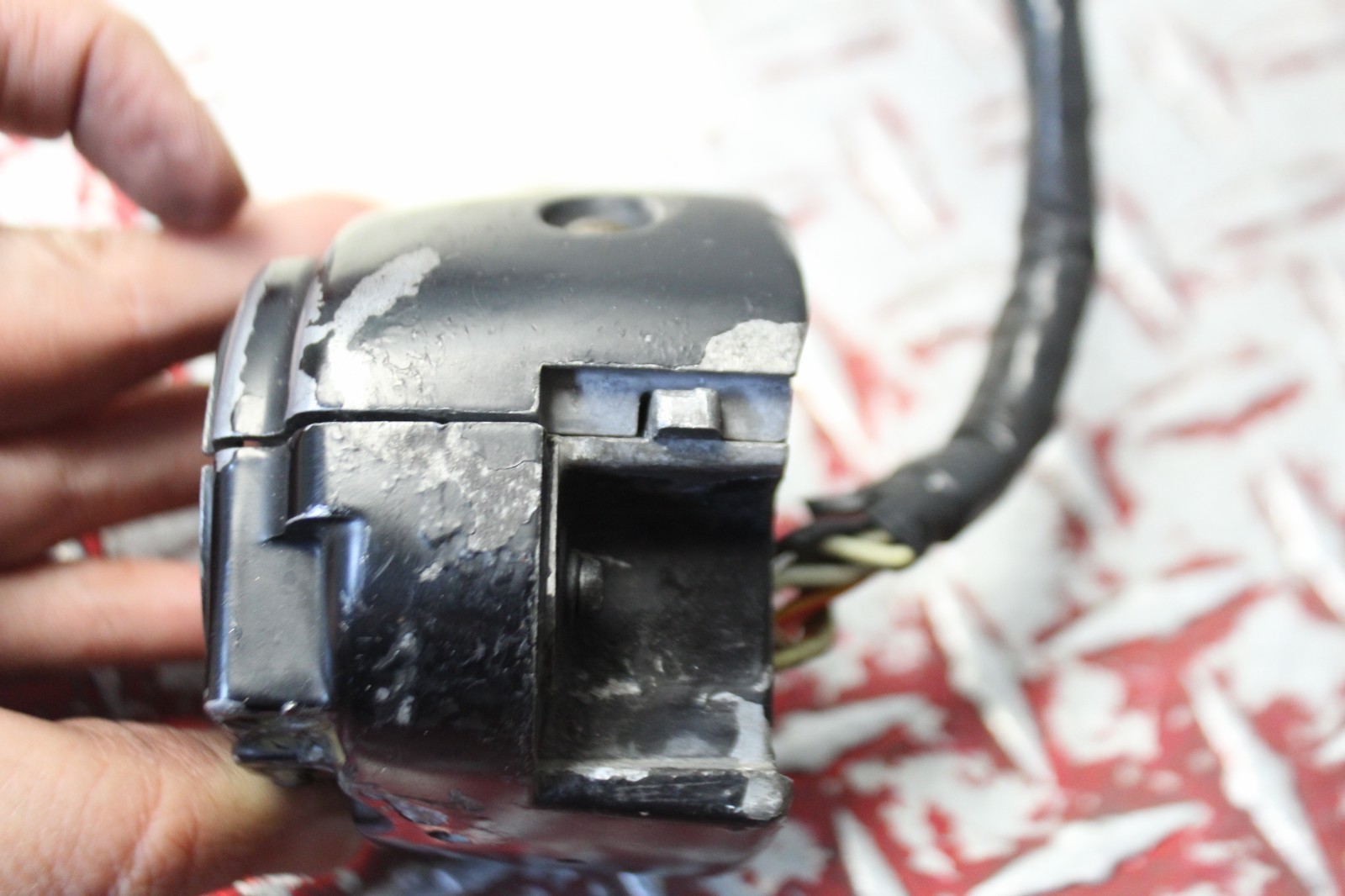 2010 HARLEY ELECTRA GLIDE OEM RIGHT CONTROL SWITCH SEE DESC 2008 - 2013 EG140