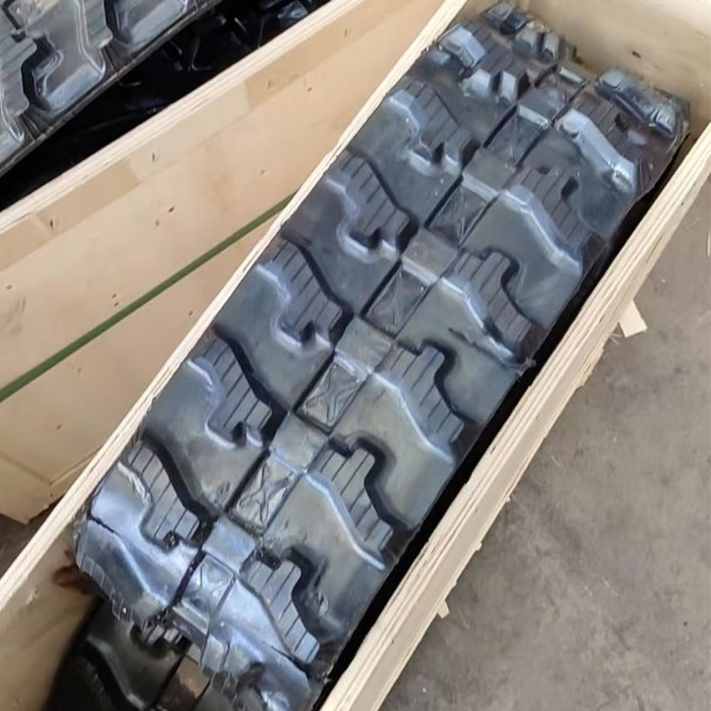 Two Pieces 180*72*37 Size Rubber Track for China Mini Excavator