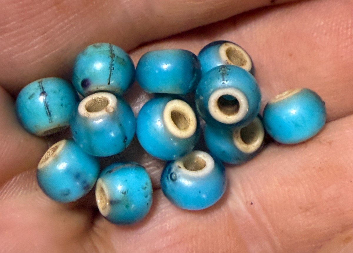 200+ Years Old Indian Sky Blue White Heart Trade Beads Venetian Pre1800 Large