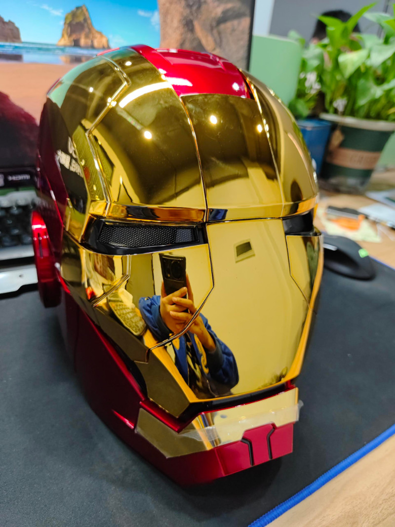 AUTOKING Iron Man MK5 Helmet Wearable VoiceControl Mask & Base Cosplay Prop Gift