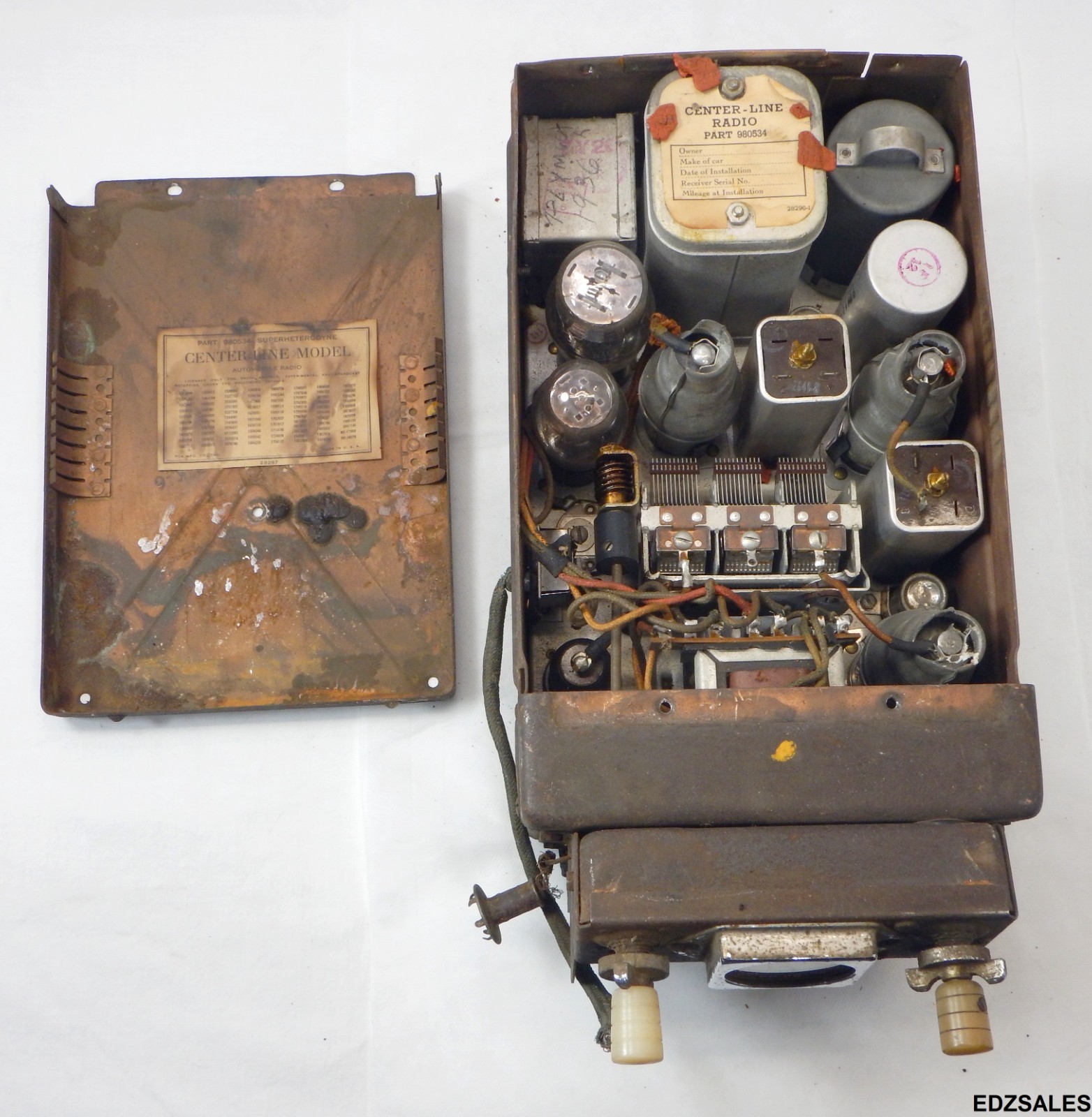 1930s Vintage Superheterodyne Center-Line Automobile Tube Radio