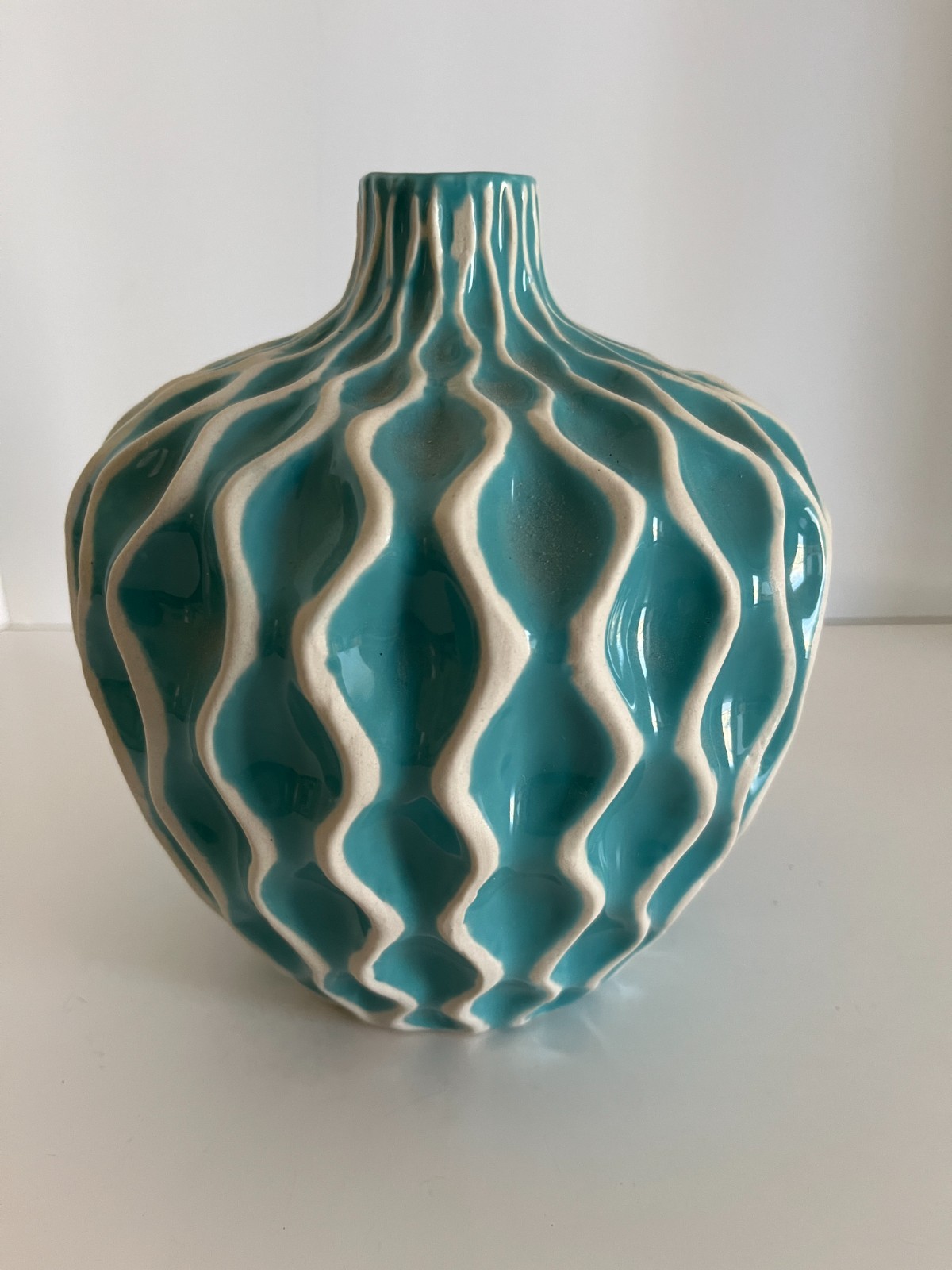 Modern Raised Wavy Design Vases Set of 3