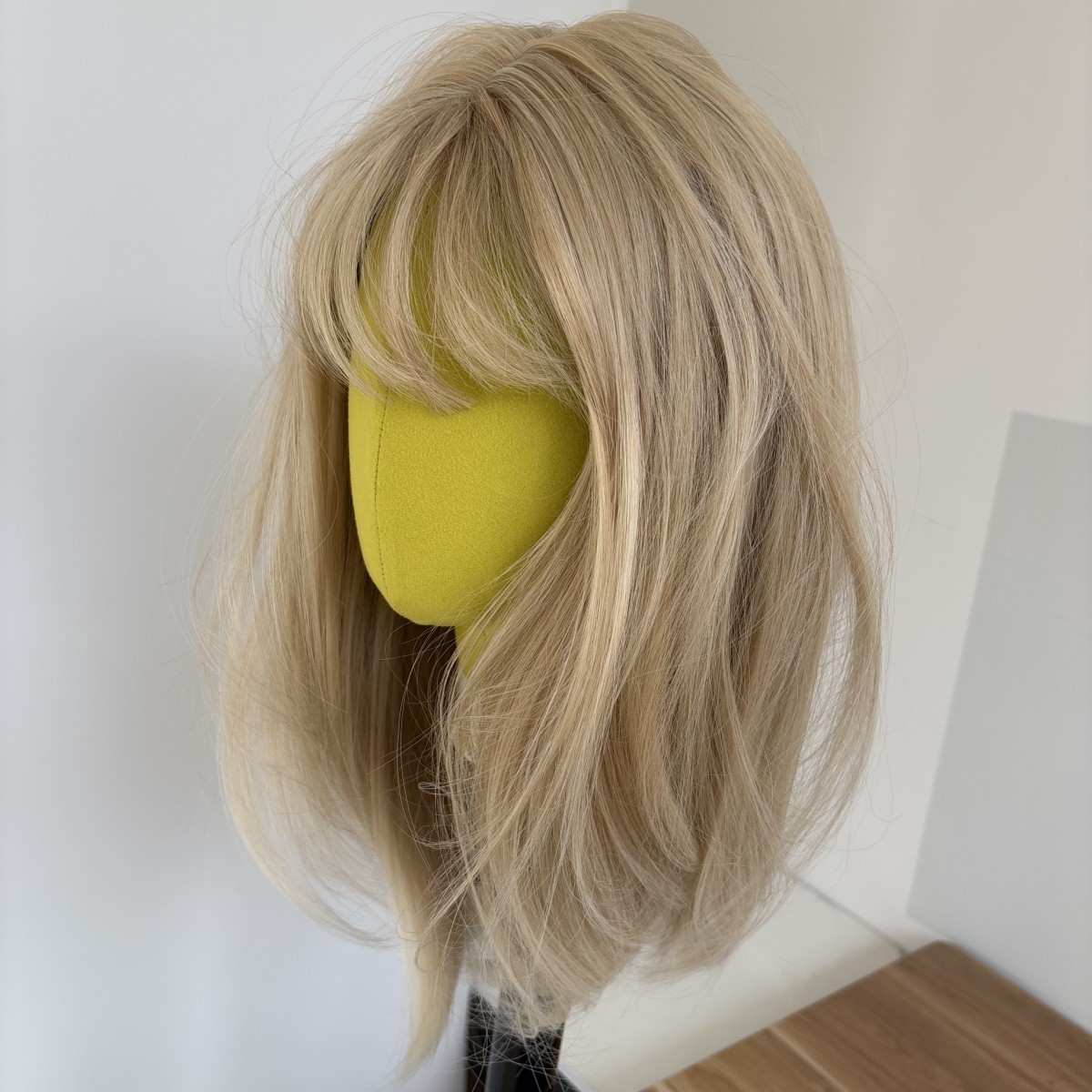 Cosplay Wig With Bangs Bob Straight Gradient blonde Layered Heat Resistant Hair