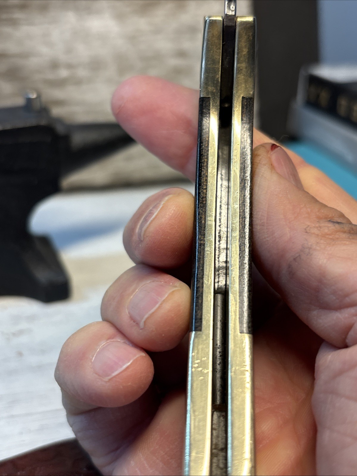 1992 Case XX USA 58L SS Mako Lockback Folding Hunting Knife w/ Leather Sheath