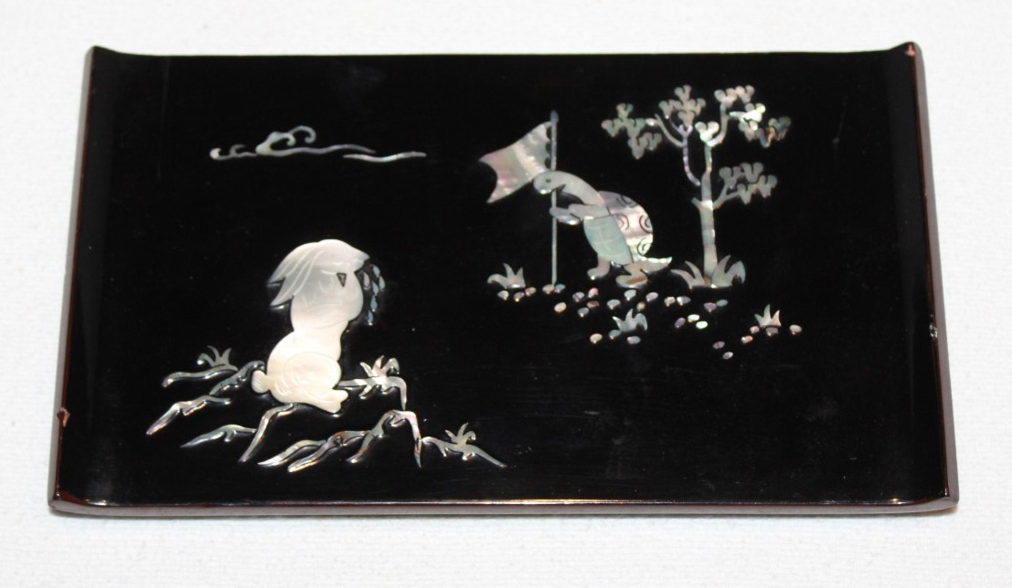 VTG black lacquer cigarette box w/ lid tortoise & the hare race MOP inlay RARE